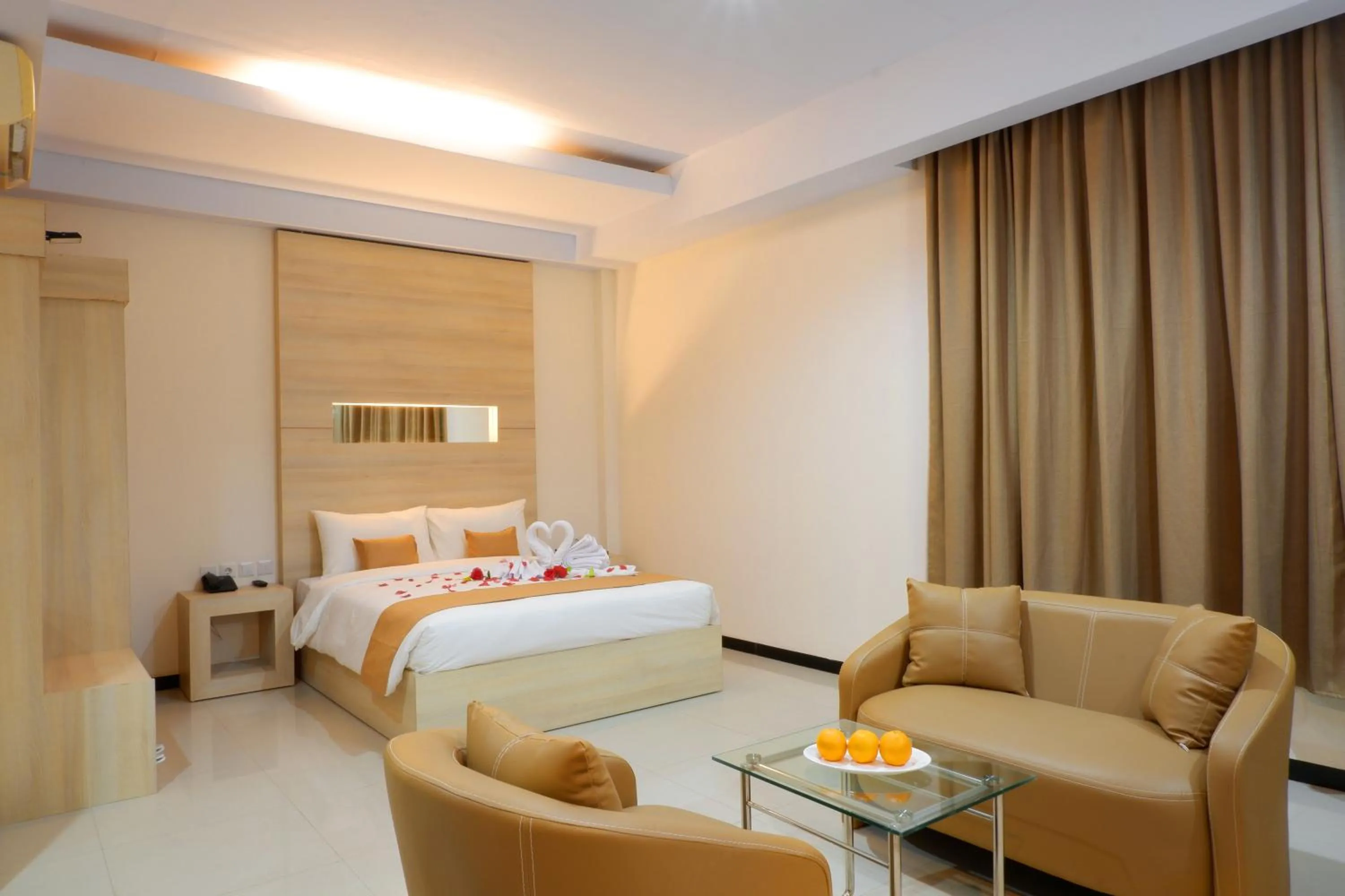 Bed in Sahid Azizah Syariah Hotel and Convention Kendari