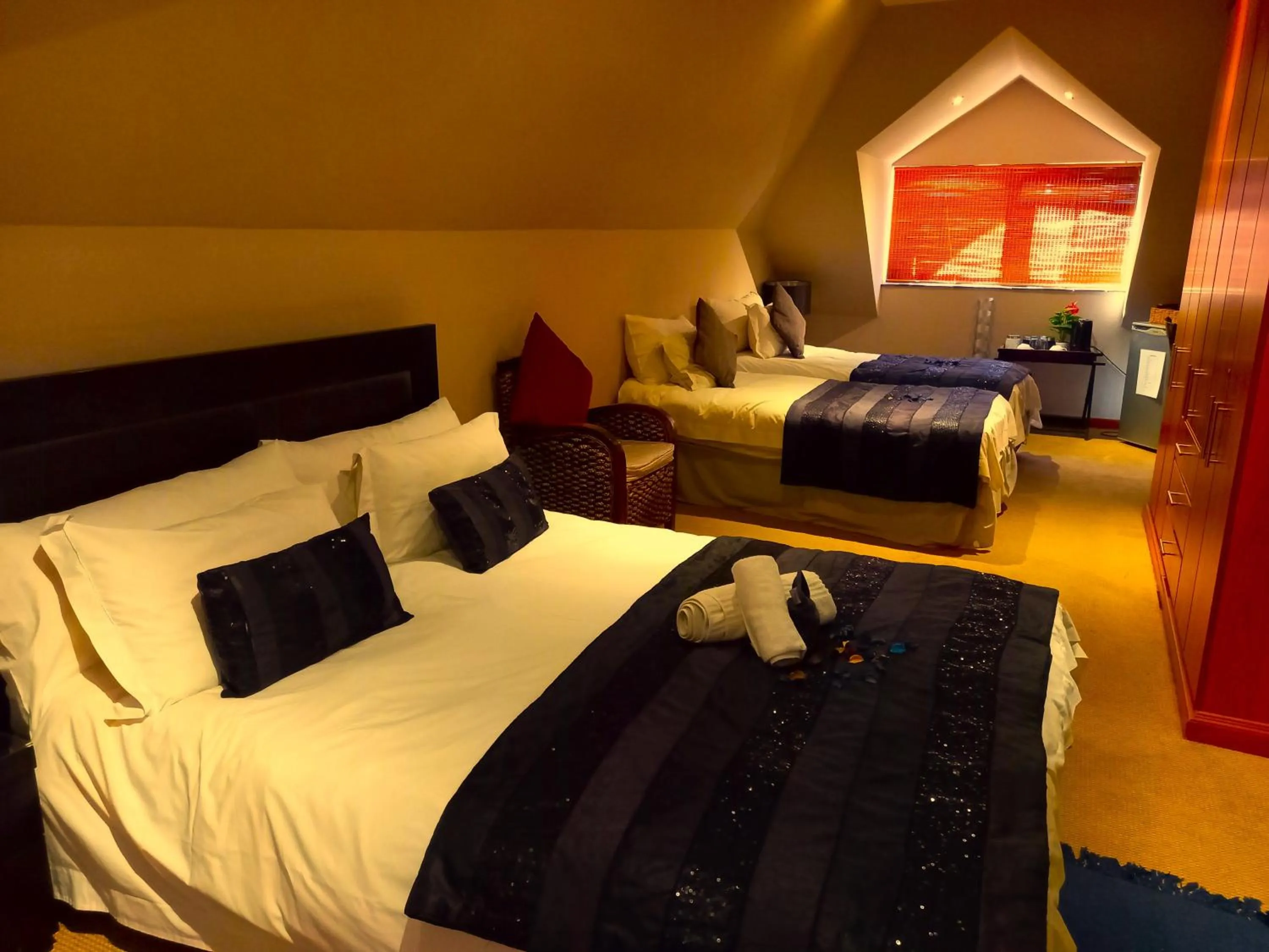 Bedroom, Bed in Mandalay Beach Guest House