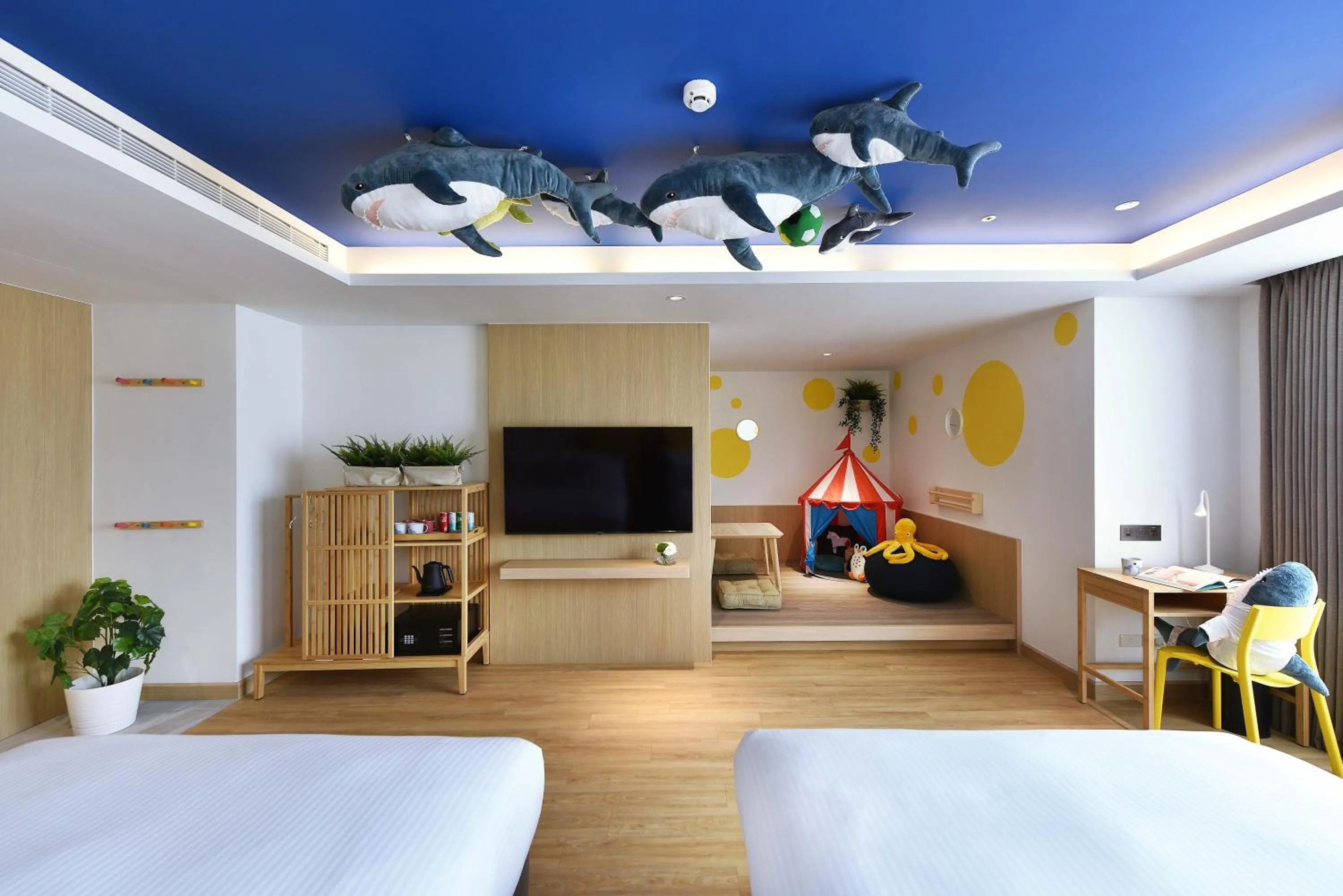 Photo of the whole room, Bed in Fullon Poshtel - Kaohsiung