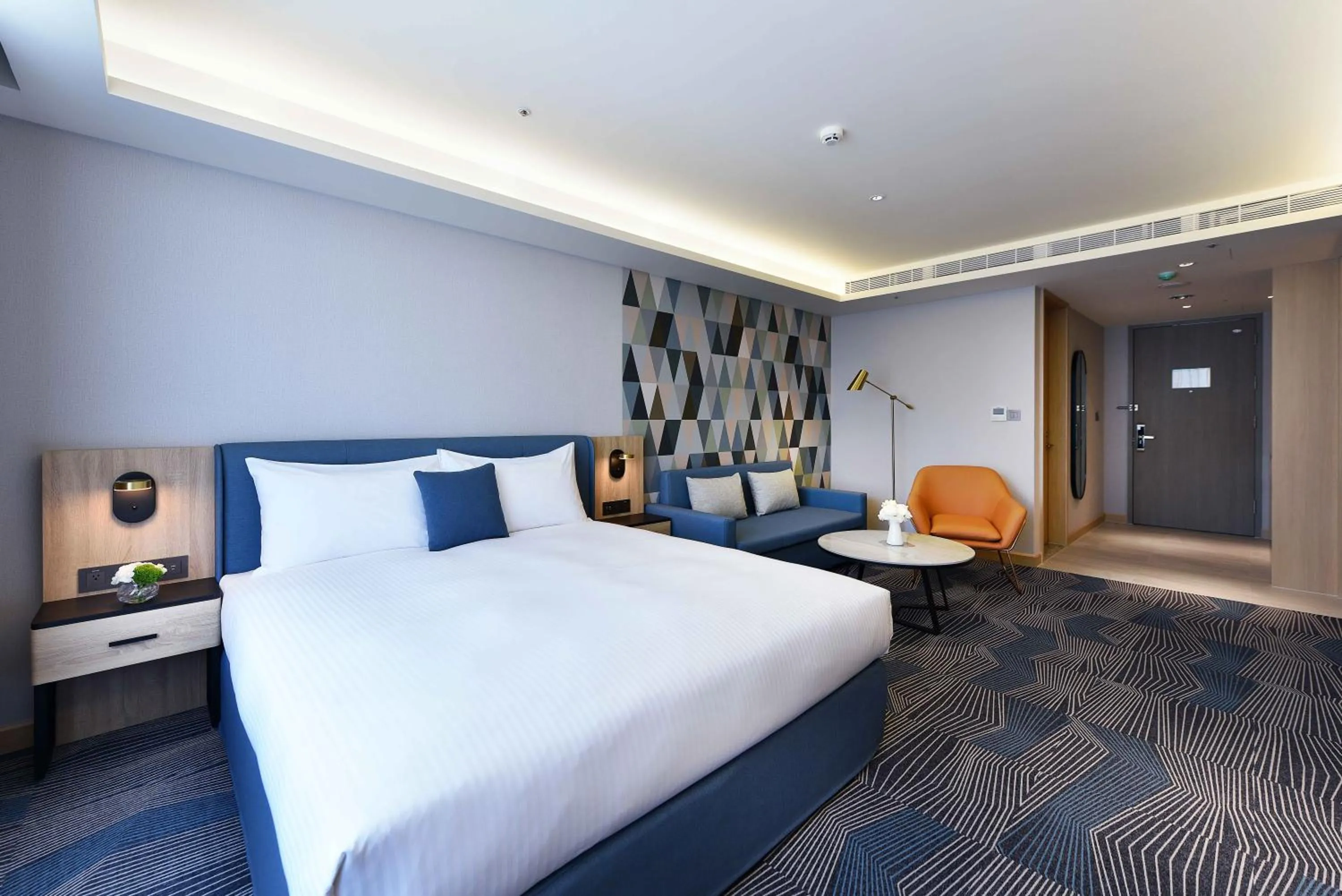 Photo of the whole room, Bed in Fullon Poshtel - Kaohsiung