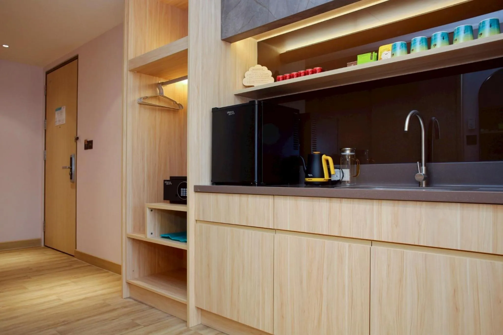 Fullon Poshtel - Kaohsiung