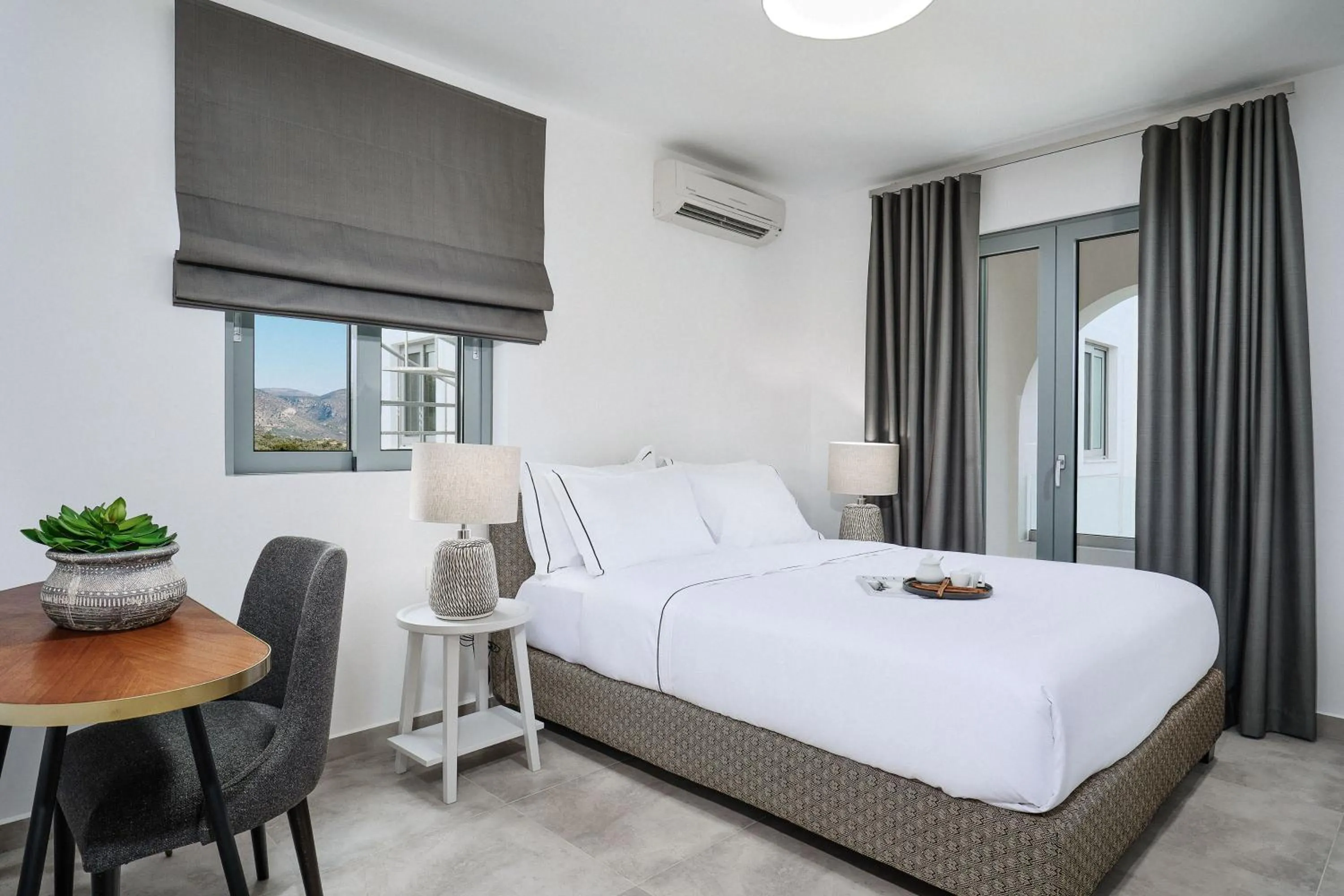 Bed in Quattro Suites