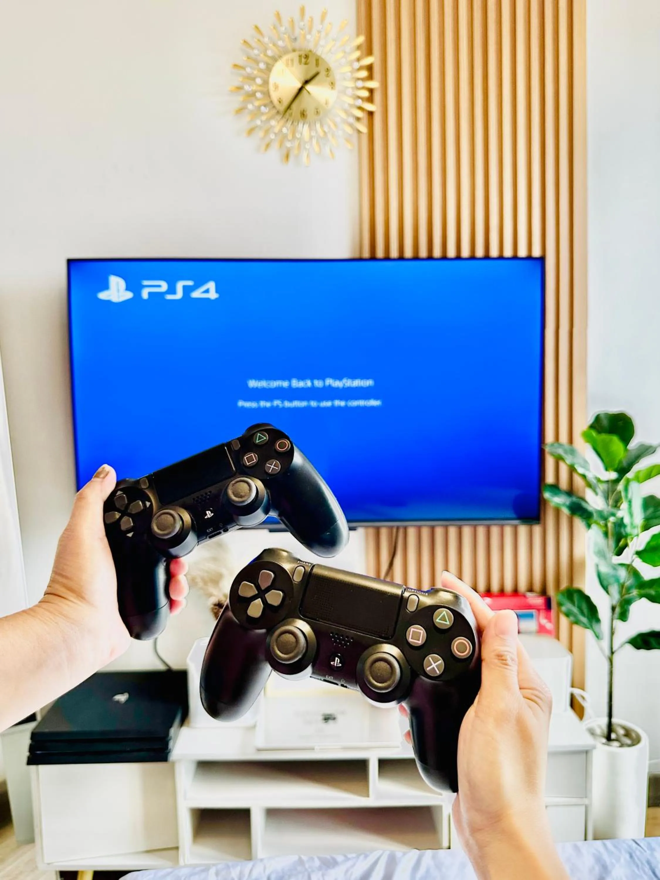 Game Room in Zinnia Towers 1BR Condo with PS4 Karaoke Netflix & Swimming Pool