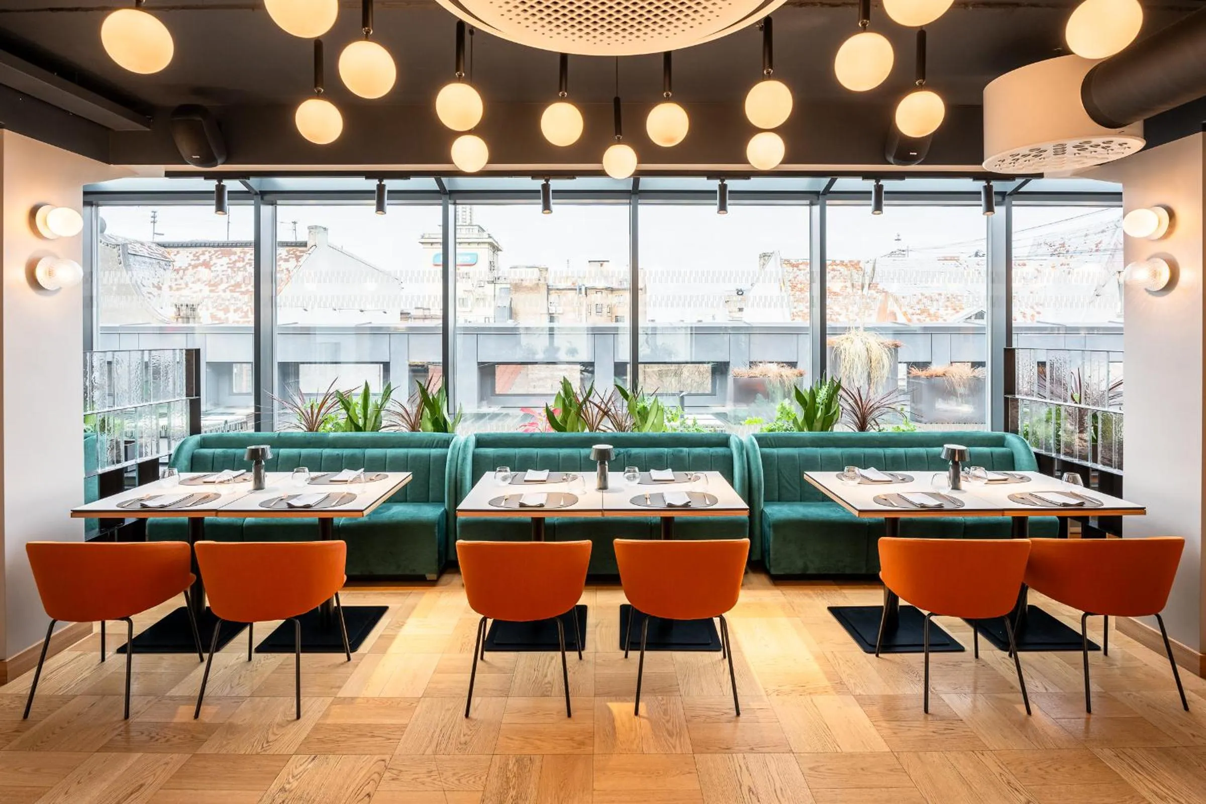 Restaurant/places to eat in Aston Hotel Riga