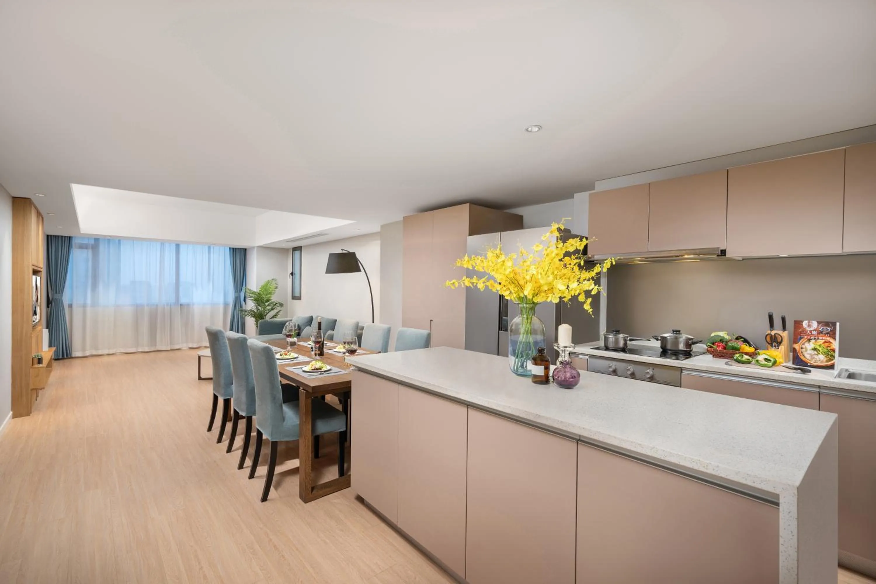 Kitchen or kitchenette in Citadines Apart'hotel Shanghai Jing'an Temple