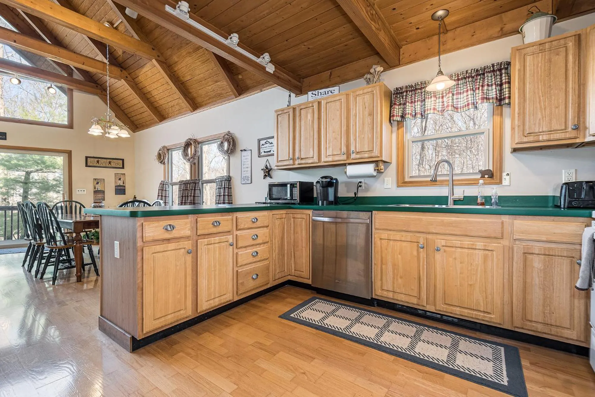 Property building in Mountain Freedom