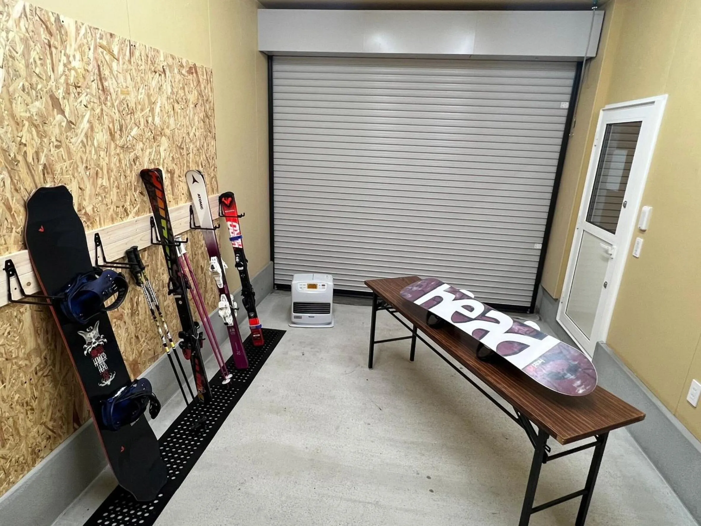 Skiing in Yadoya YADOKARI 2nd