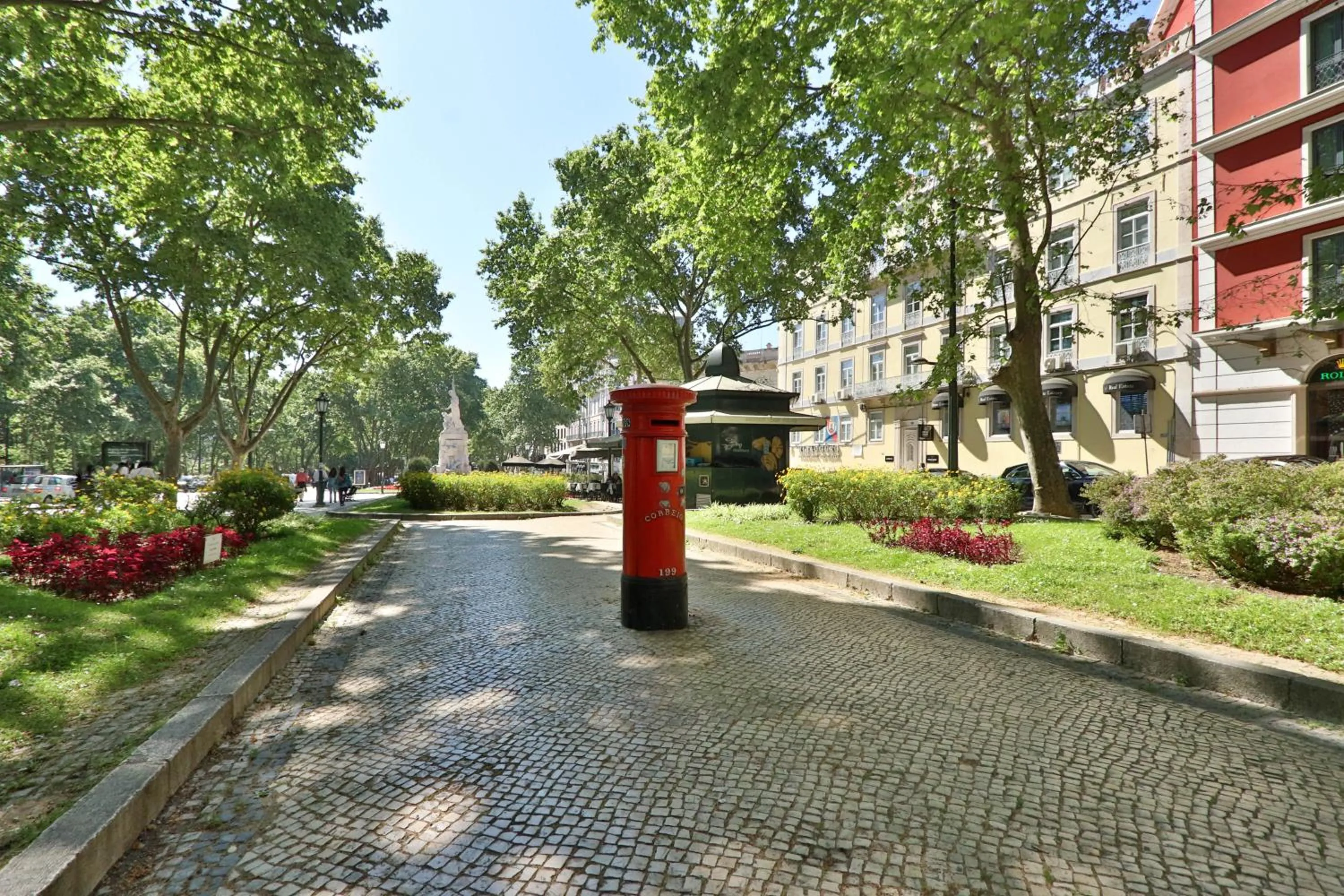 Off site in BOULEVARD Boutique Studios