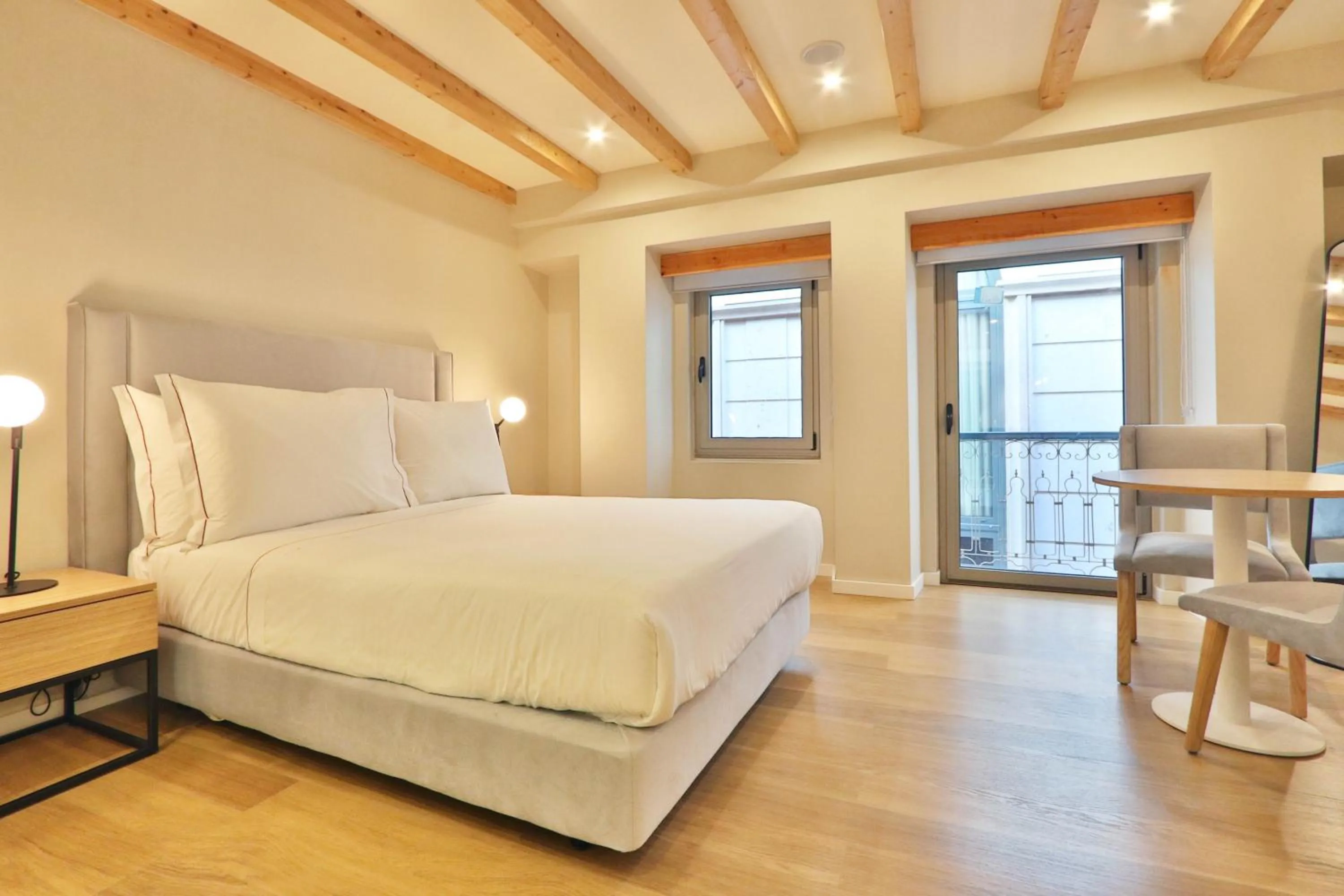 Bed in BOULEVARD Boutique Studios