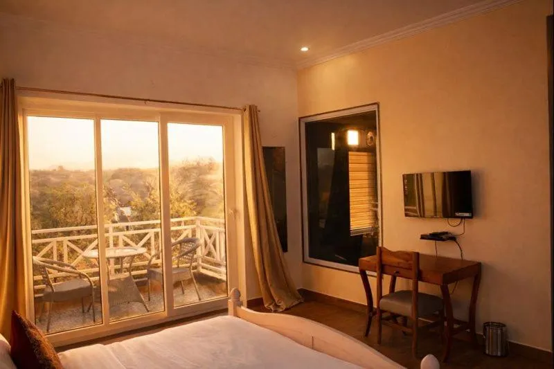 Bedroom, Bed in The Sky Imperial Pavoreal Jungle Resort