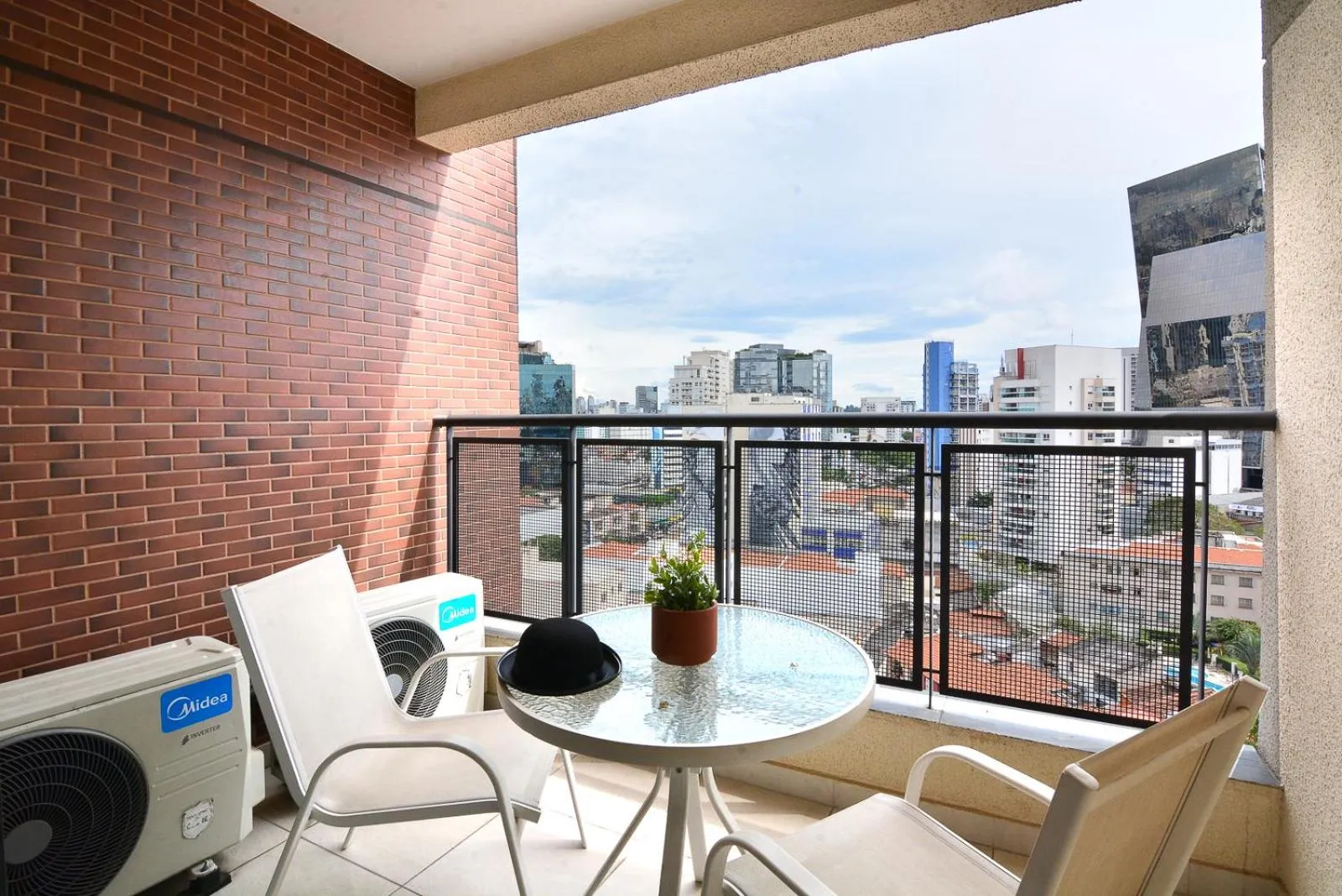 Balcony/Terrace in Charlie Faria Lima