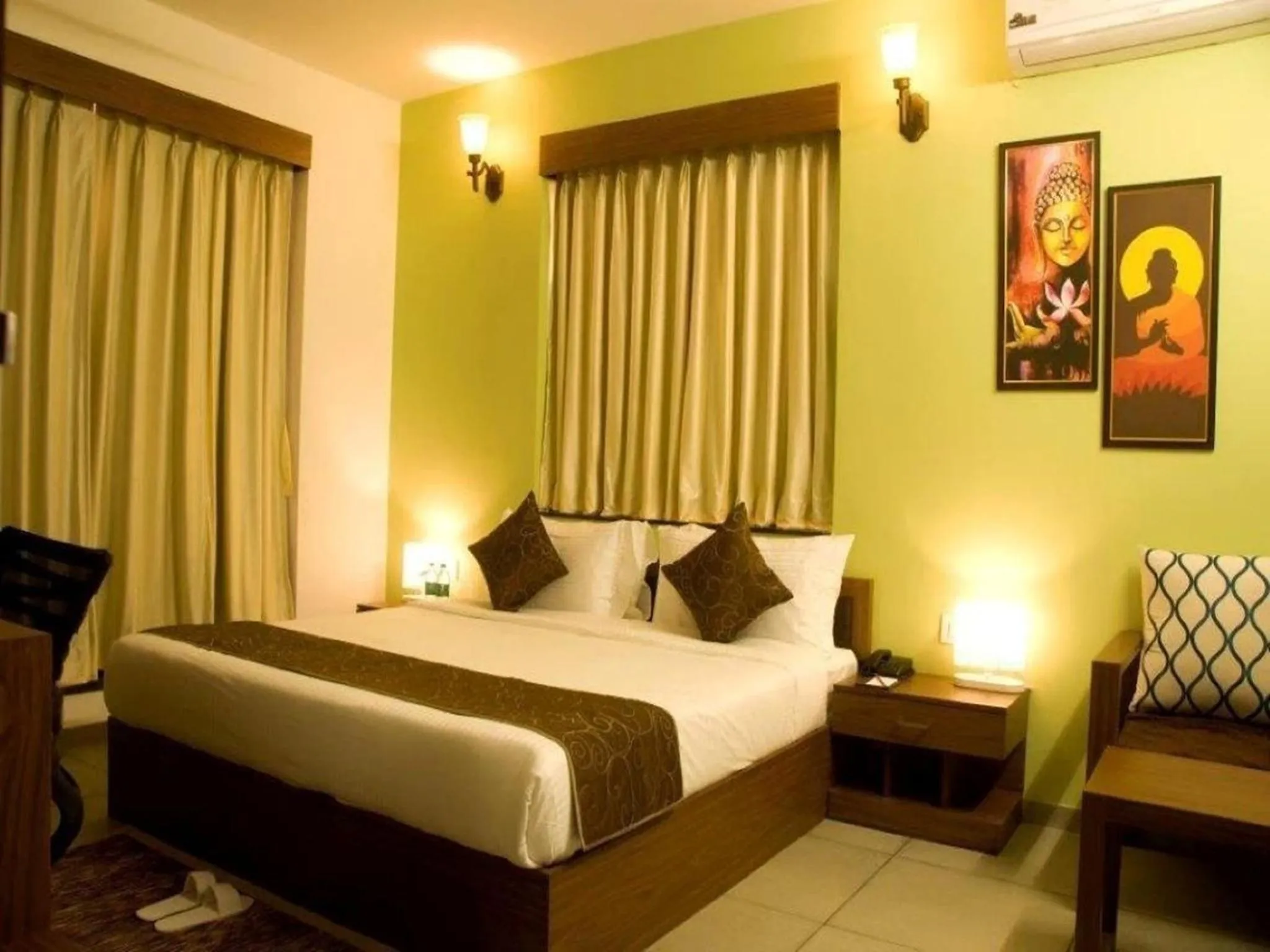 Bed in Palette by CheckIn The Royal Castle Resort Rajkot