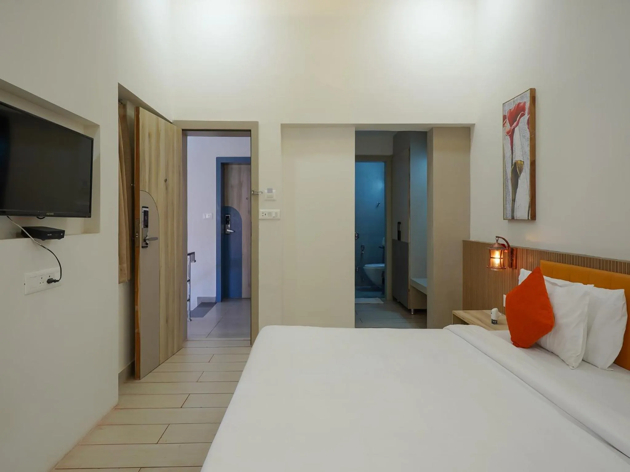 Bed in Palette by CheckIn The Royal Castle Resort Rajkot