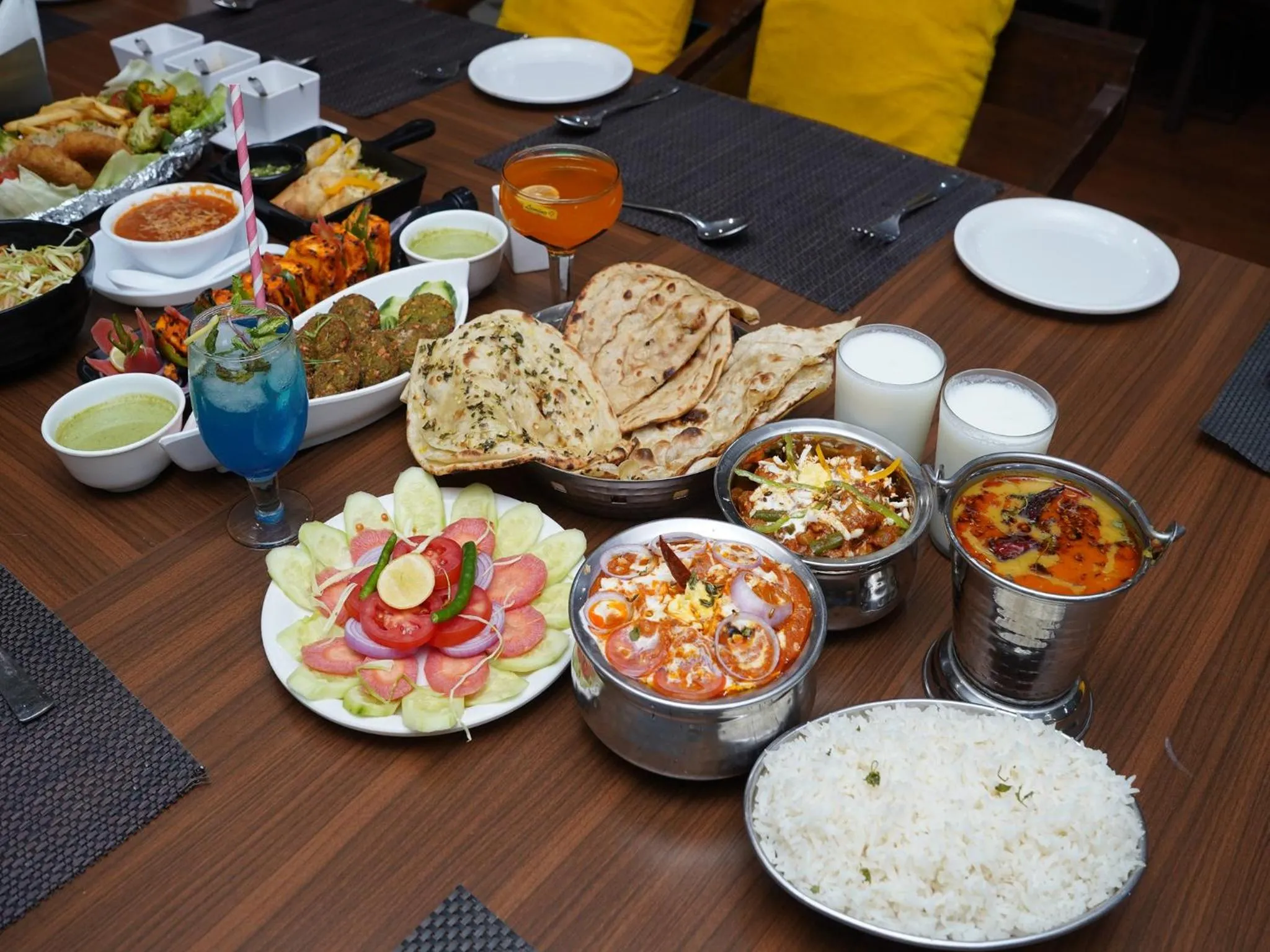 Palette by CheckIn The Royal Castle Resort Rajkot