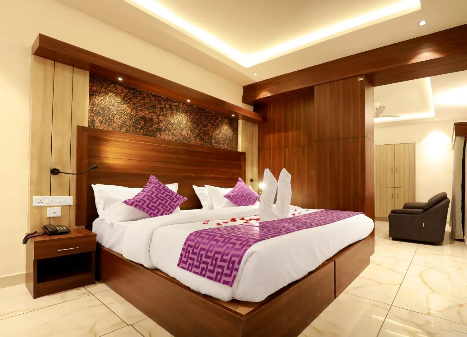 Bed in Hotel Vrindavan