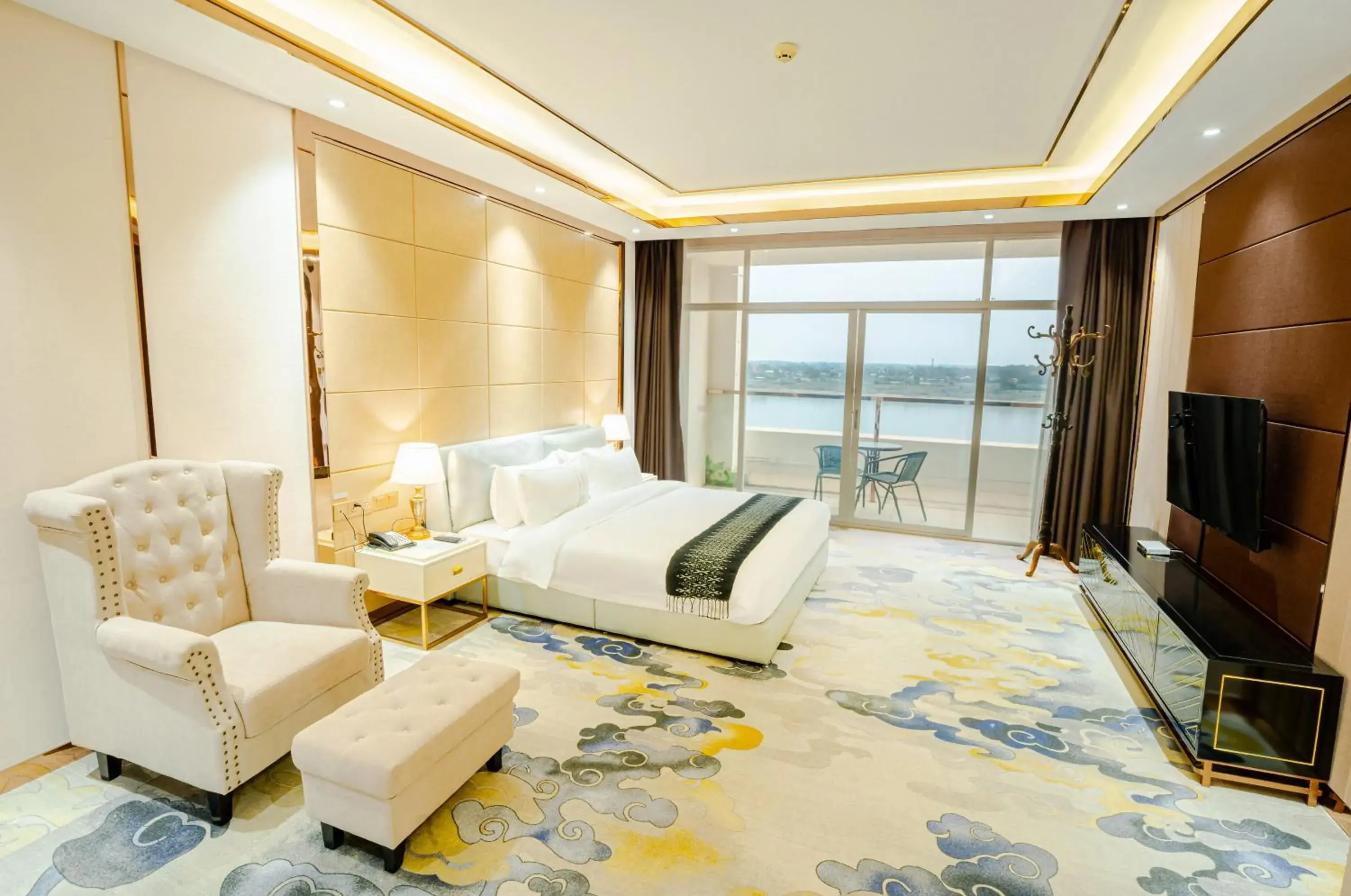 Executive Suite River View in ST Hotel Wattay Airport Executive Suite River View in ST Hotel Wattay Airport