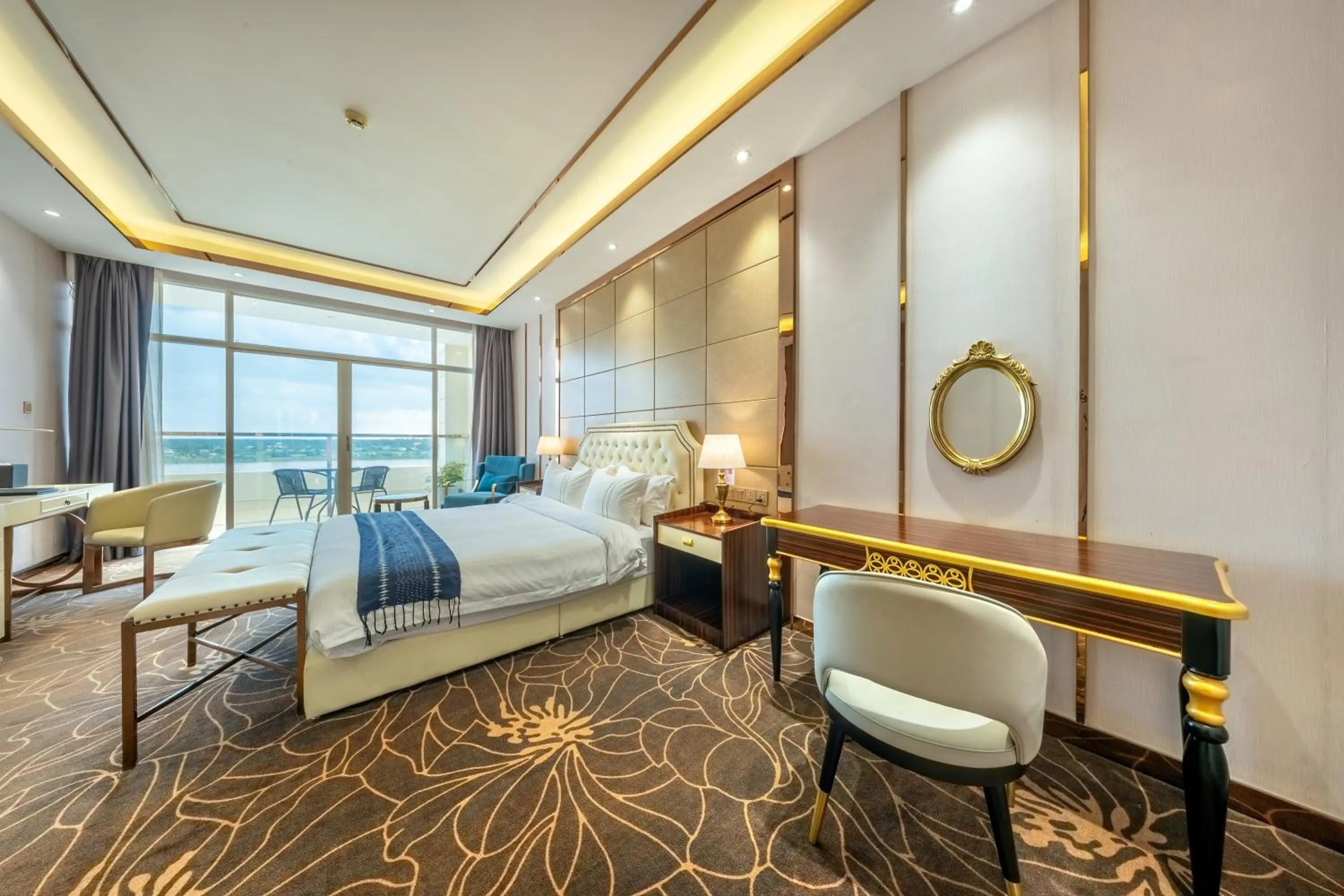 Bed in ST Hotel Wattay Airport