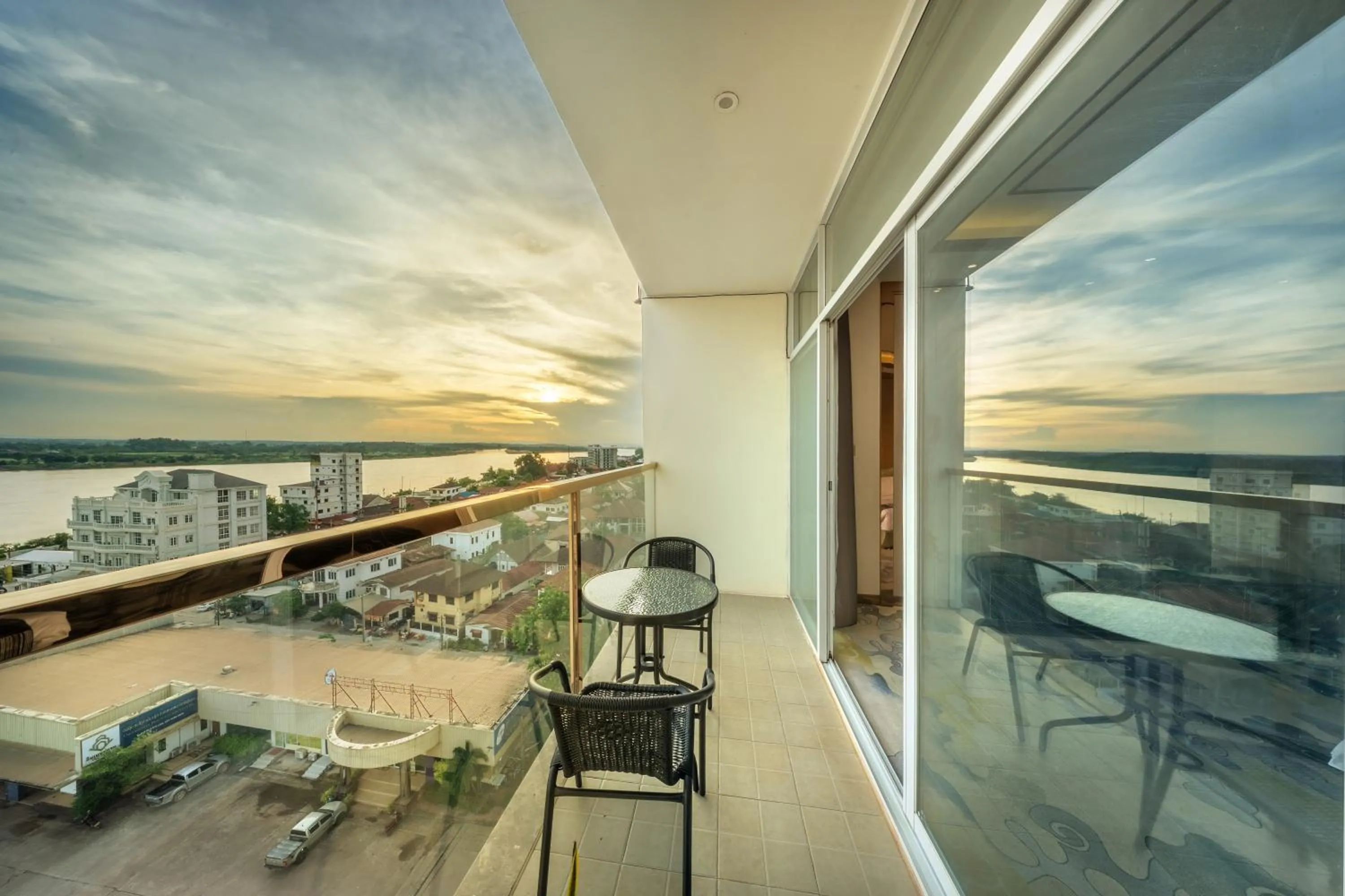 Day in ST Hotel Wattay Airport