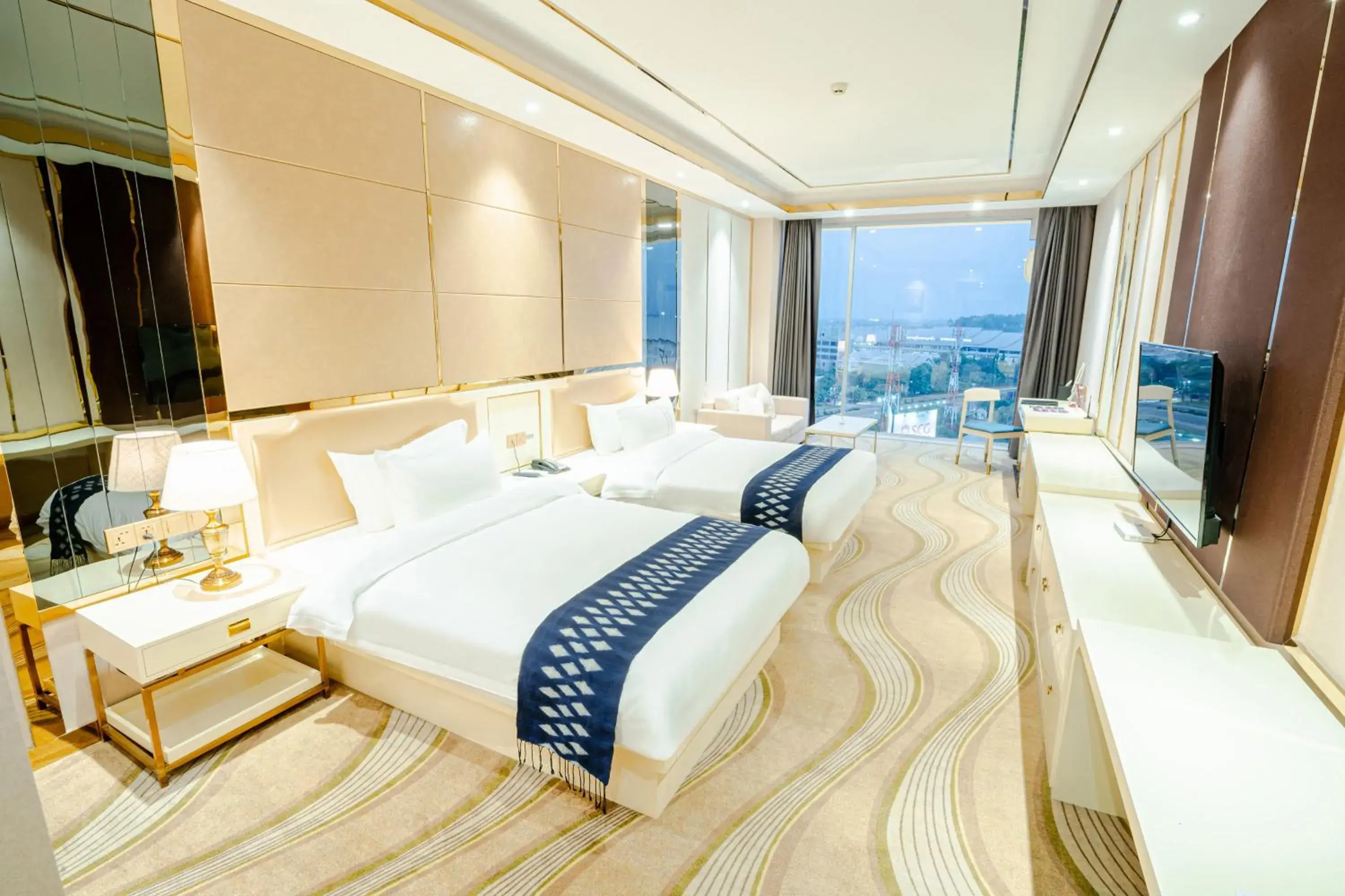 Deluxe Twin City View in ST Hotel Wattay Airport Deluxe Twin City View in ST Hotel Wattay Airport