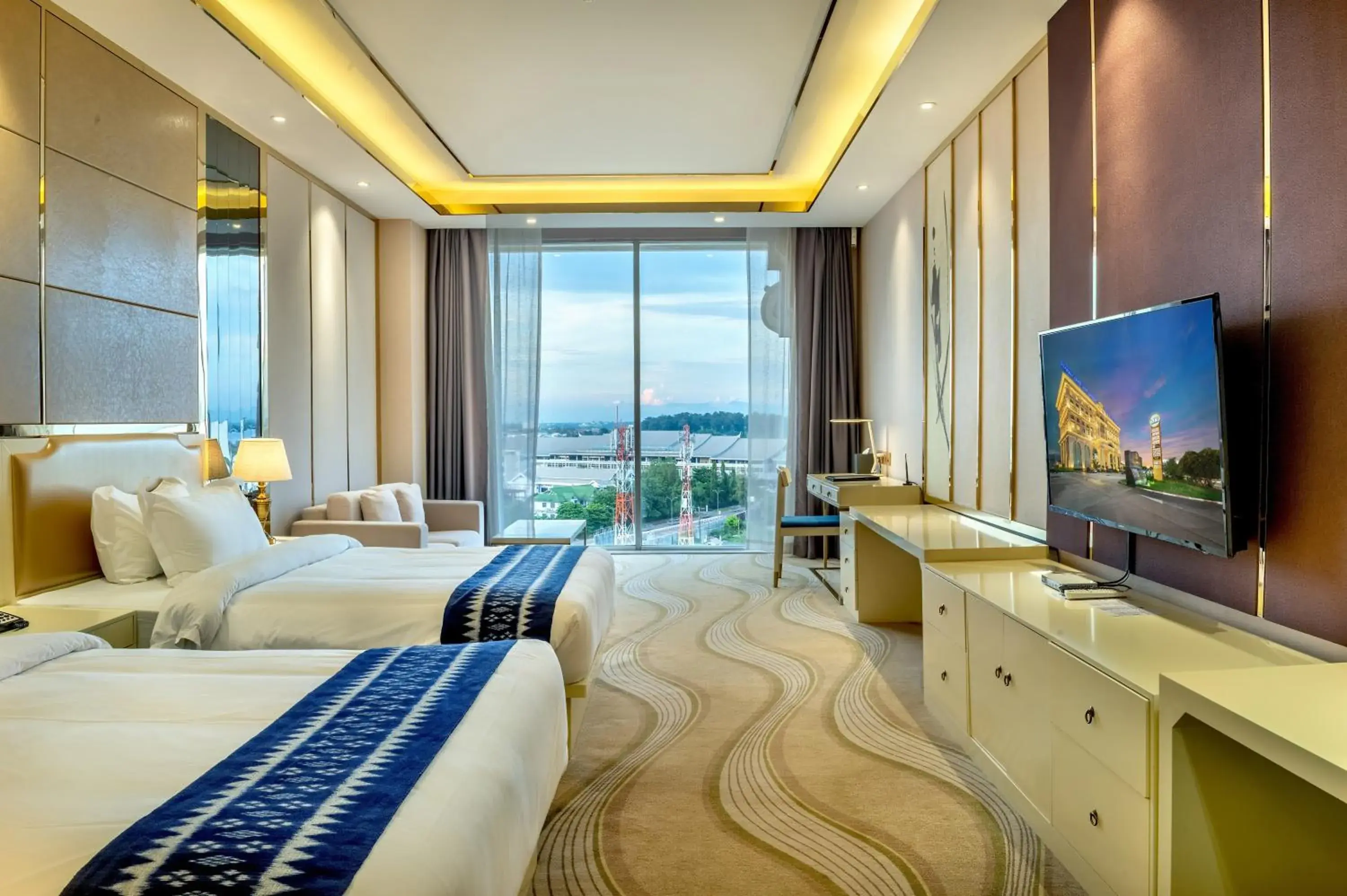 Deluxe Twin City View in ST Hotel Wattay Airport Deluxe Twin City View in ST Hotel Wattay Airport