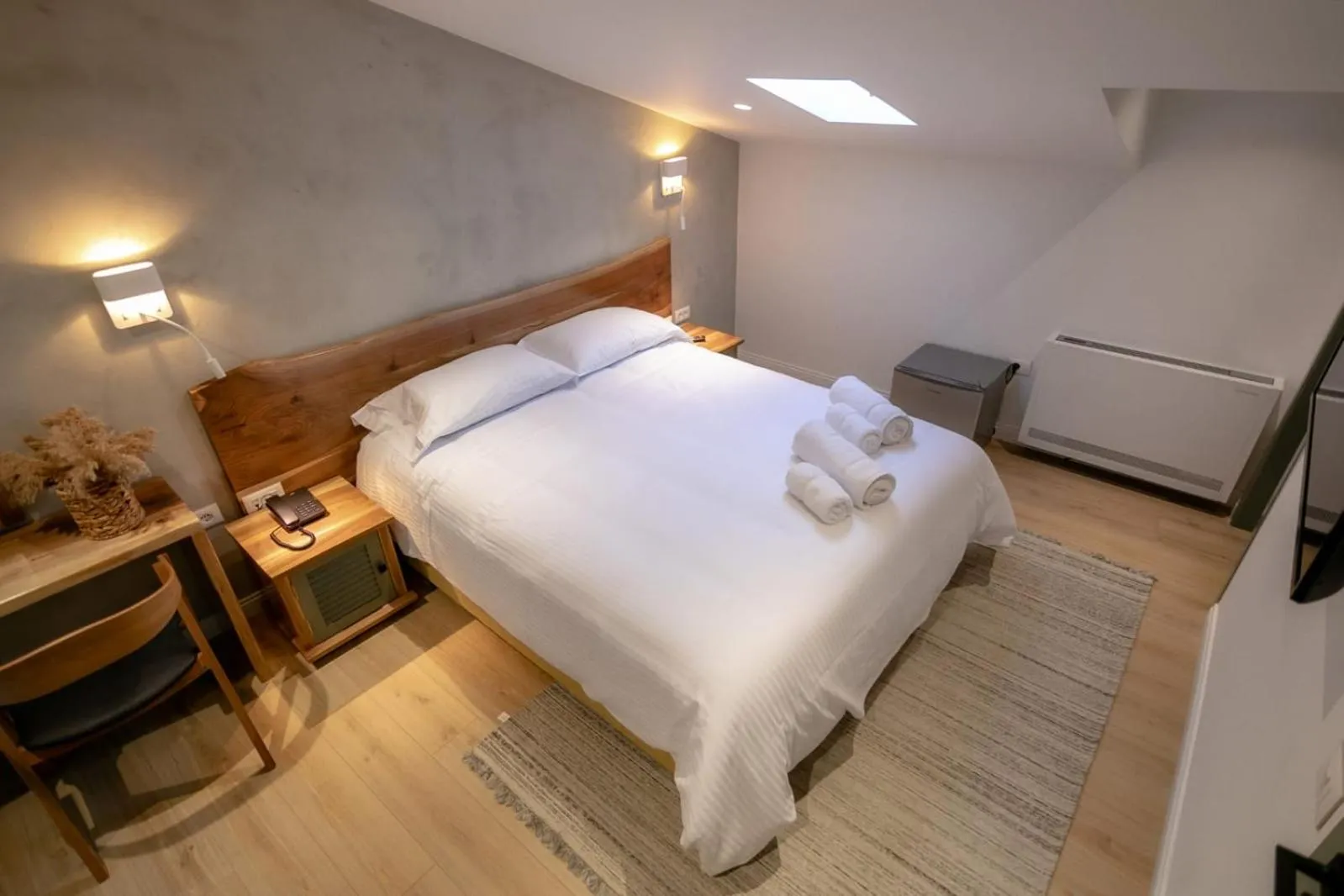 Bed in Elegance Boutique Hotel