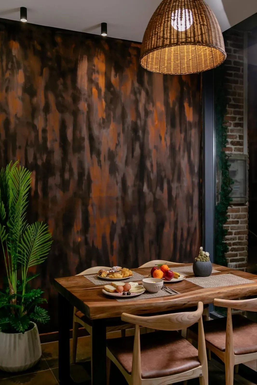 Elegance Boutique Hotel