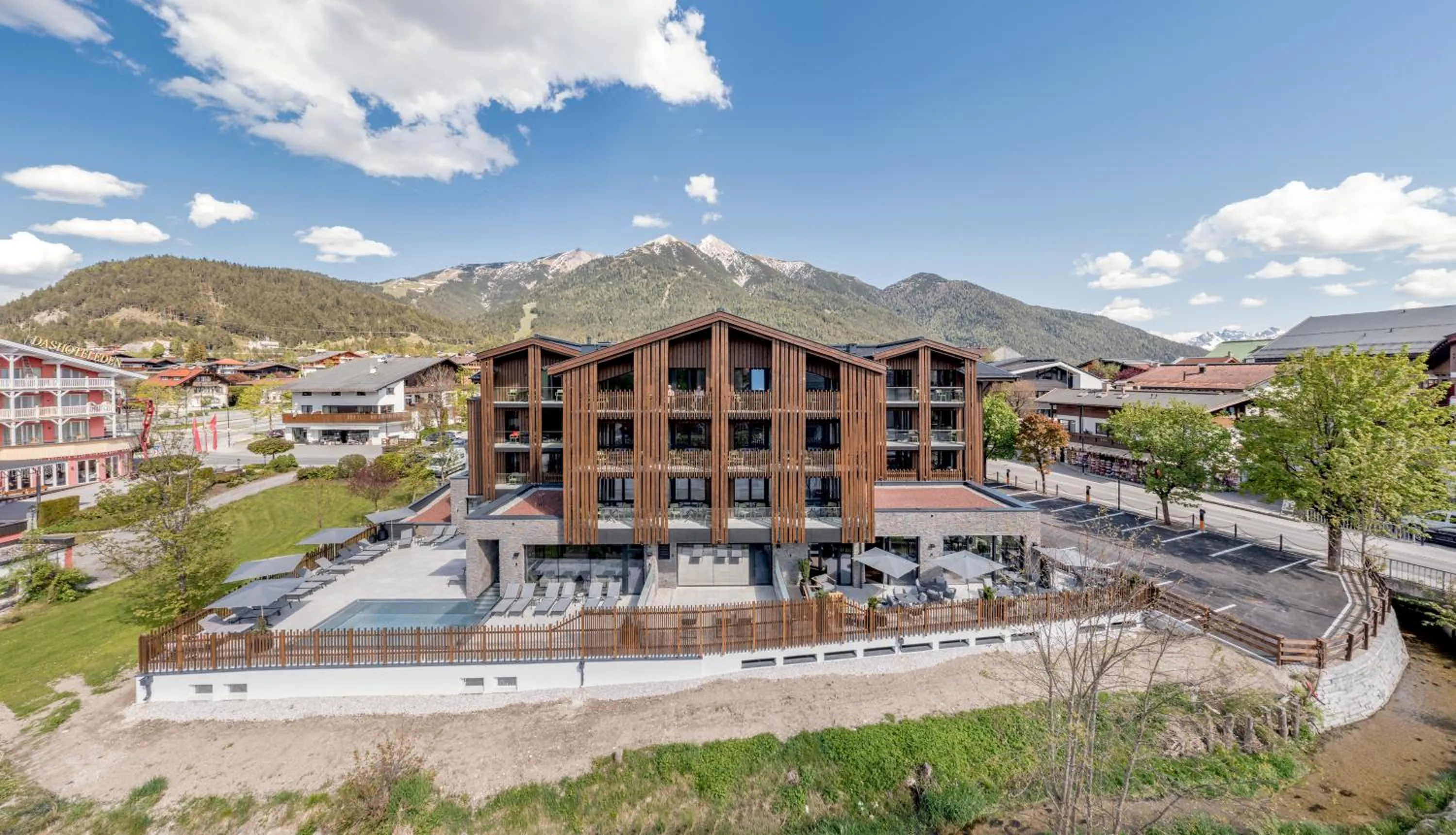 Property building in Summit Seefeld