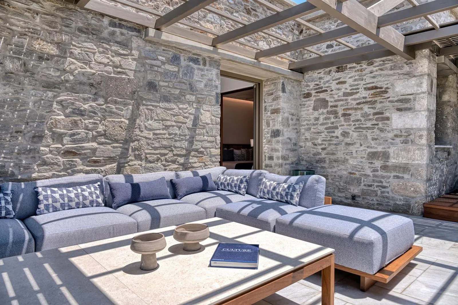 Day in Avant Mar Paros