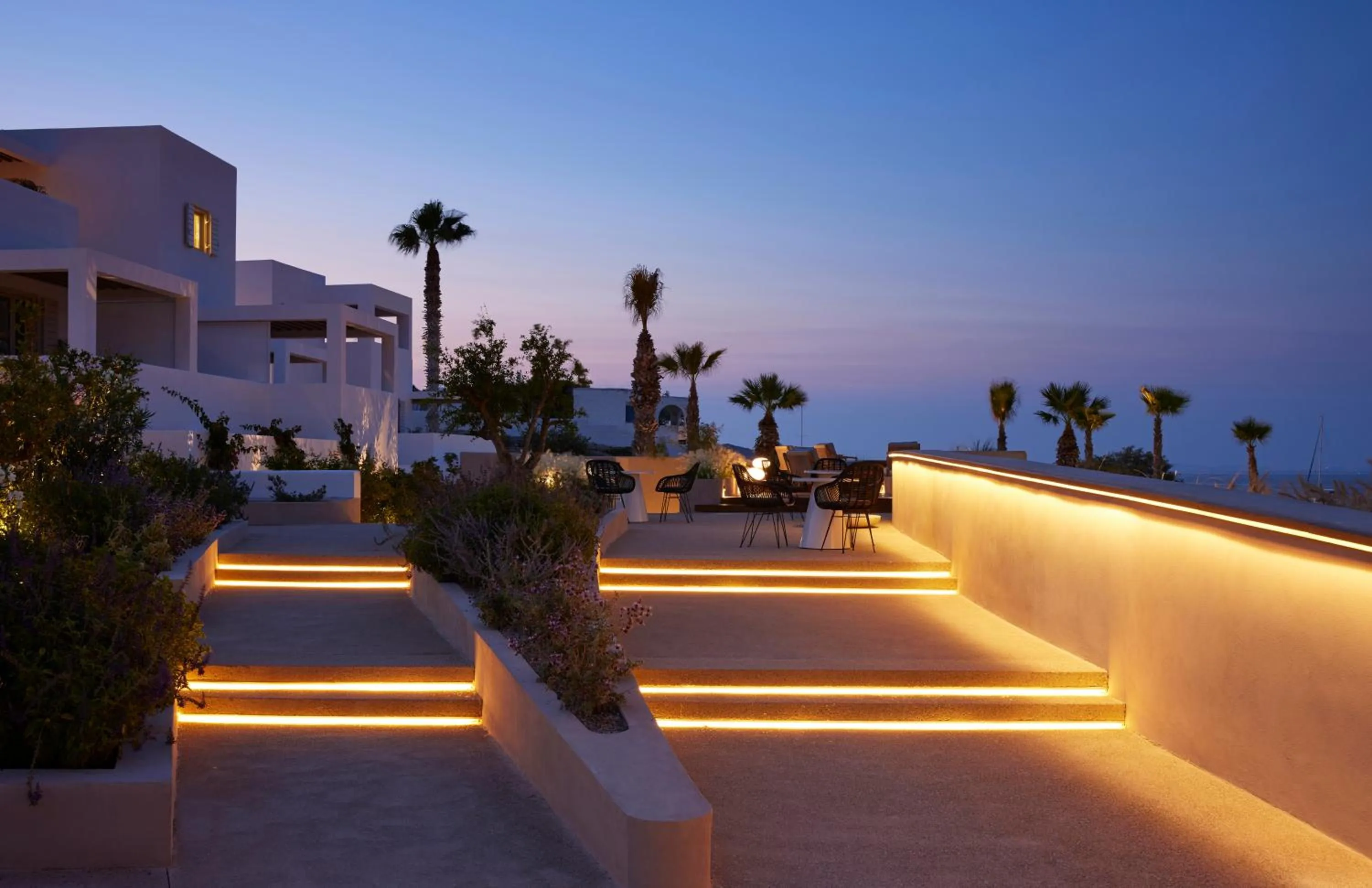 Property building in Avant Mar Paros