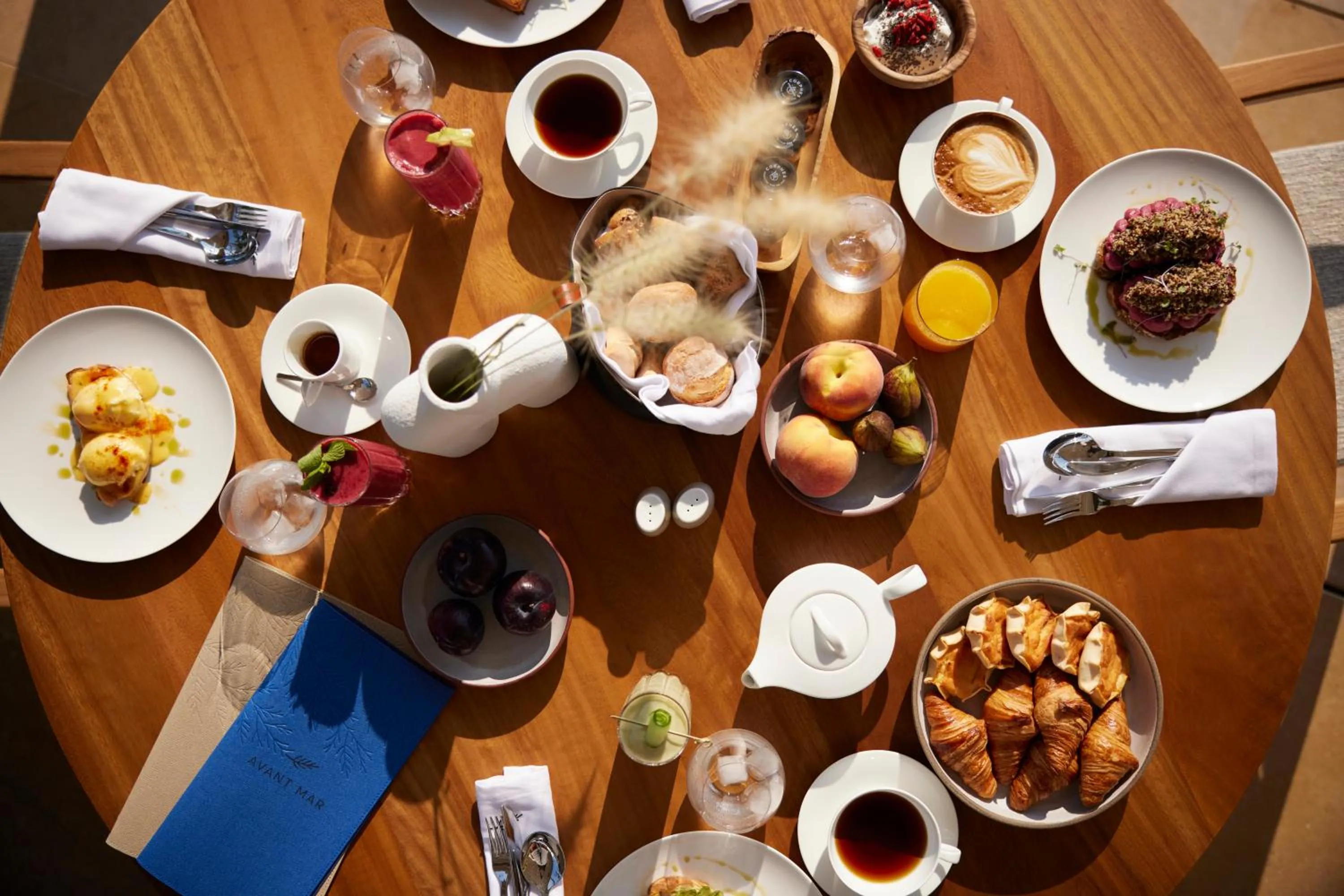 Food and drinks in Avant Mar Paros