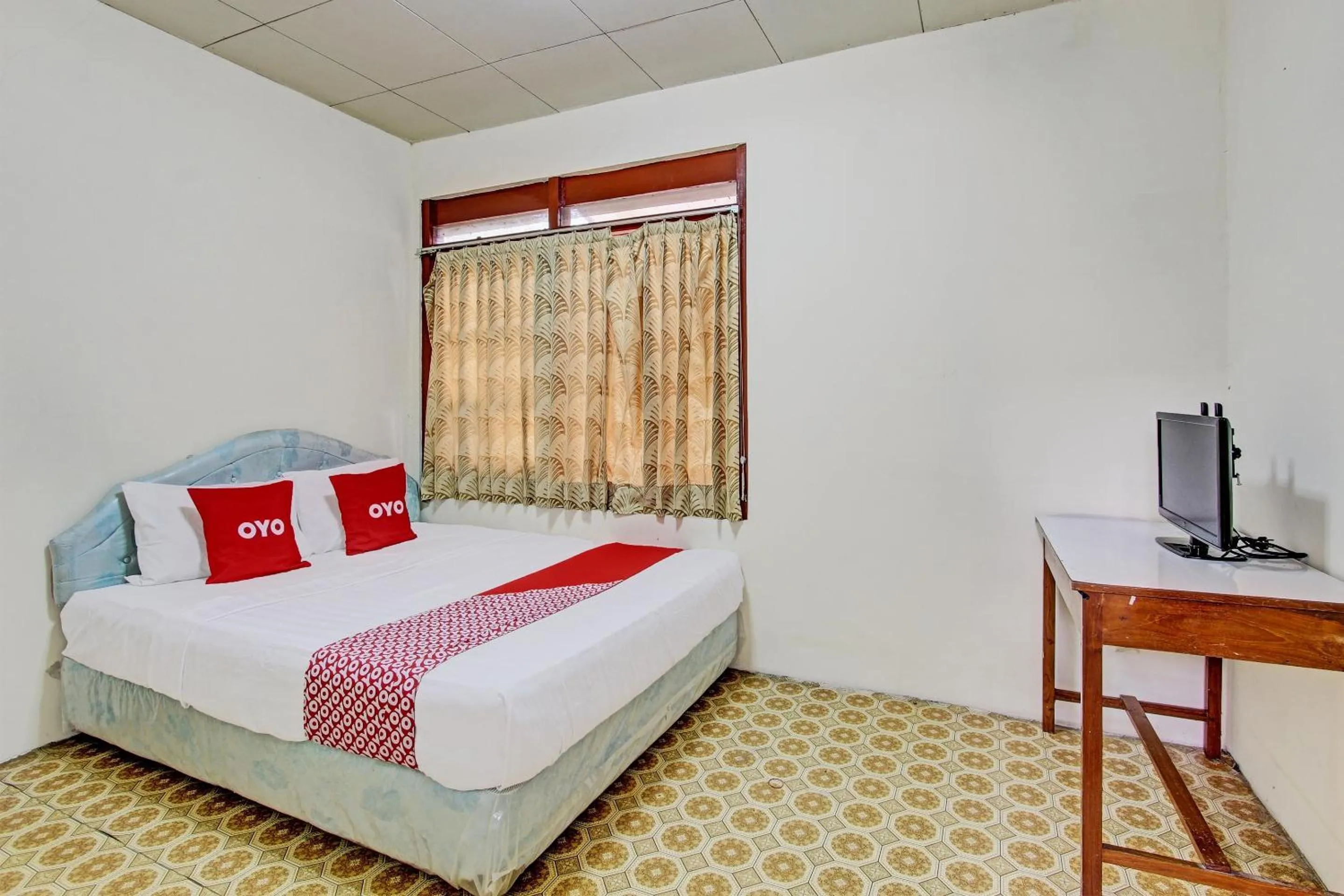 Bedroom, Bed in Hotel O Asta Guesthouse