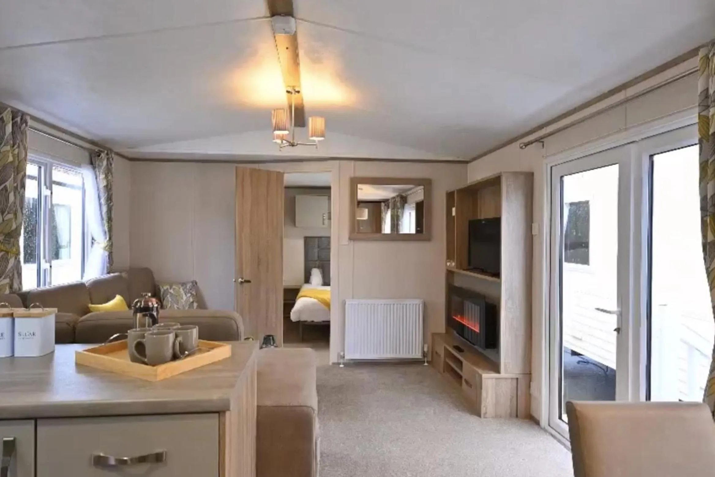 Coopers Beach 3-Bed Caravan Sleeps 8 & Pets Ok
