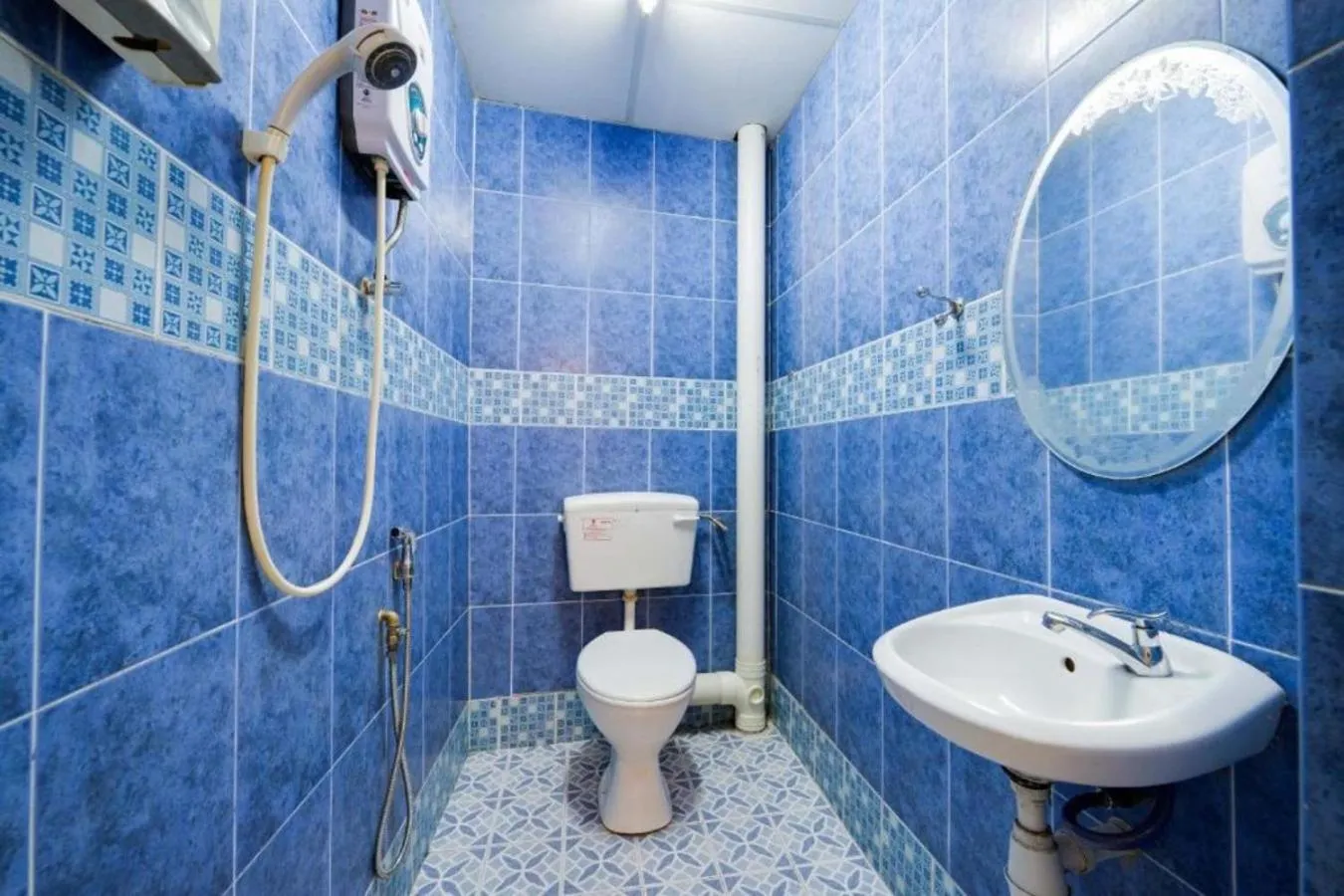 Bathroom in CP Hotel