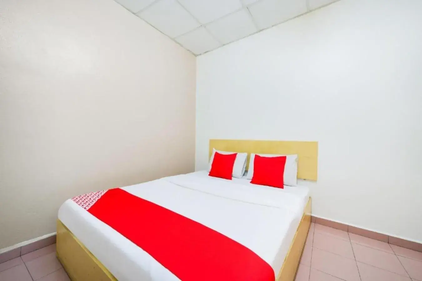 Standard Double Room in CP Hotel Standard Double Room in CP Hotel