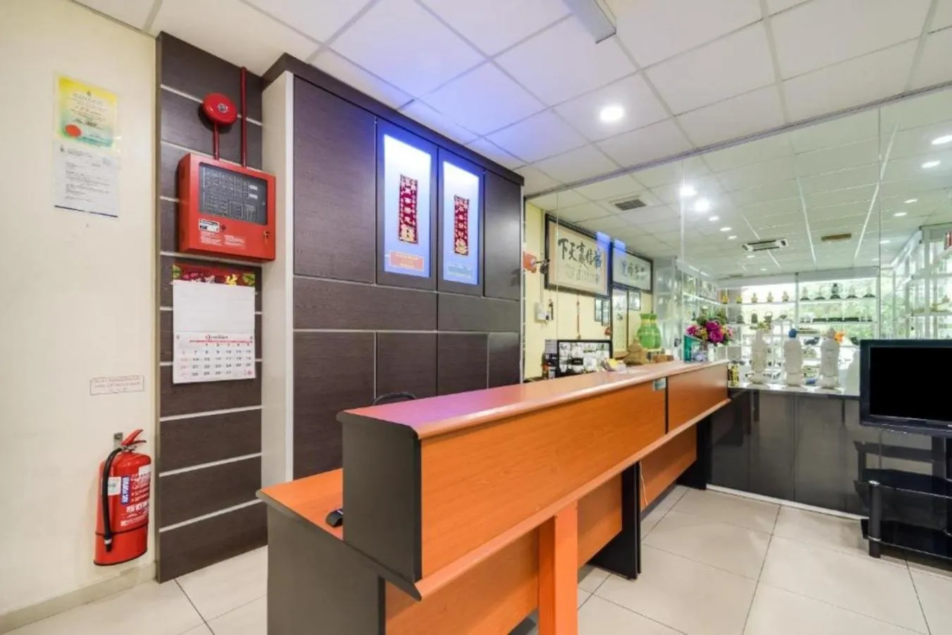 Lobby or reception in Hotel River Inn