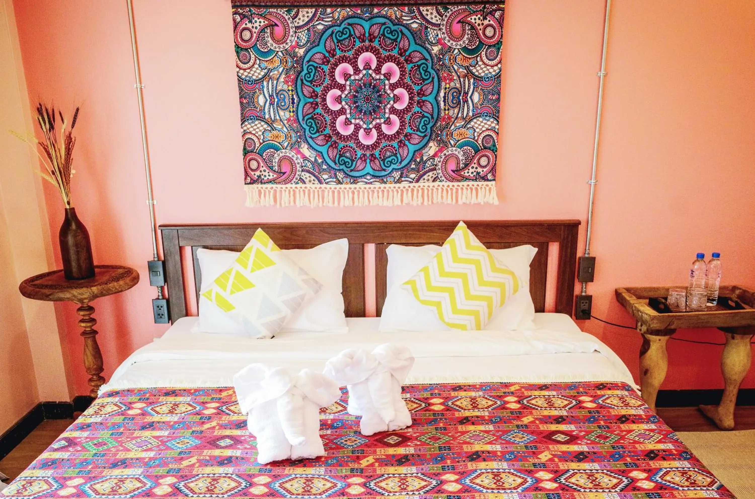 Bed in Elegant Lanna Guesthouse