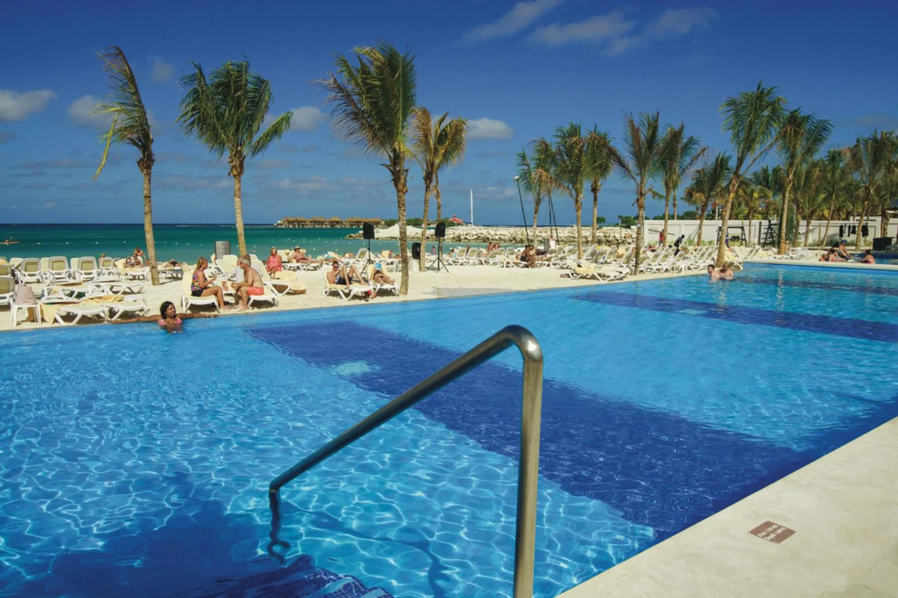 Swimming pool in Riu Reggae - Adults Only - All Inclusive