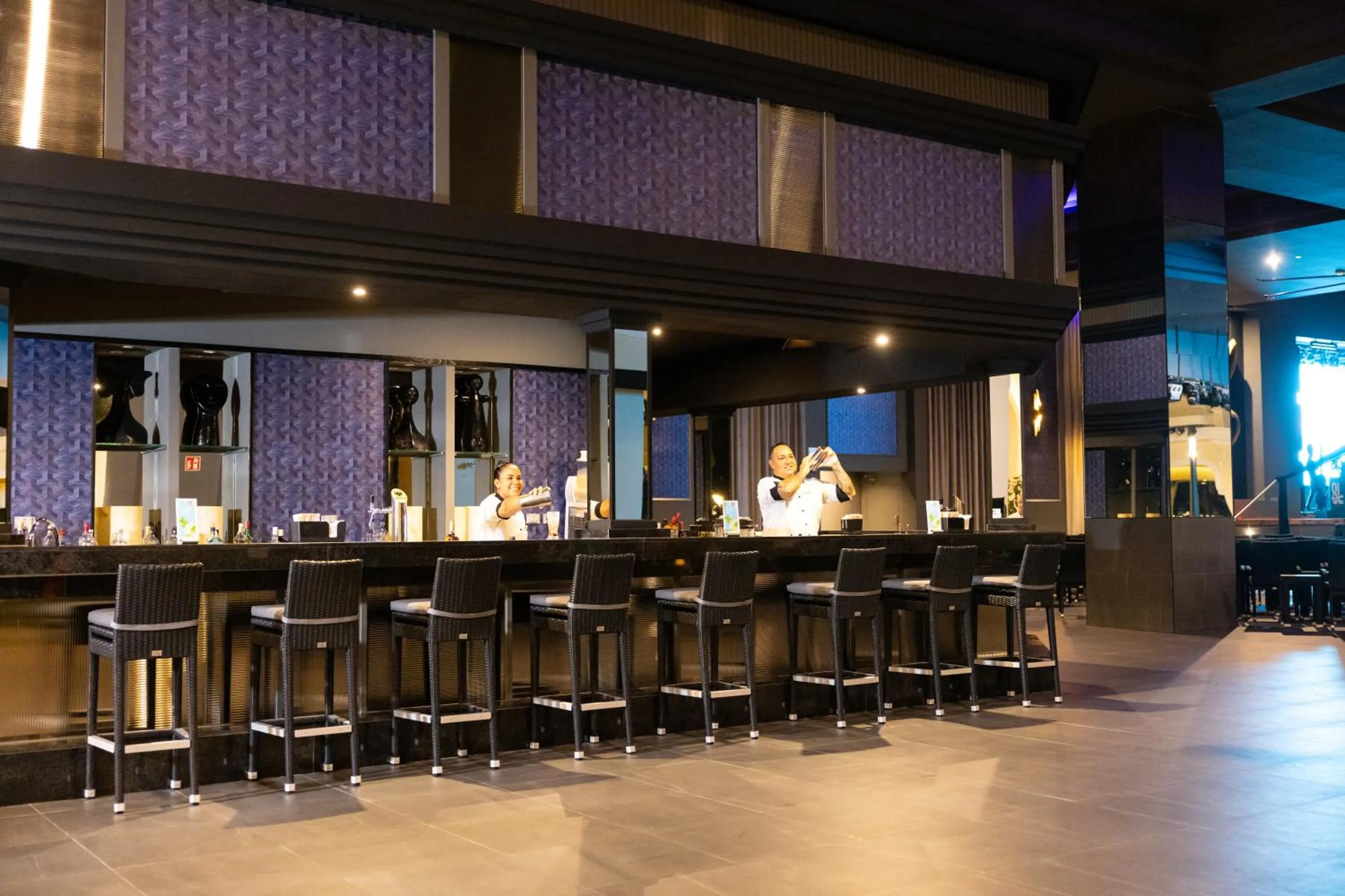 Lounge or bar in Riu Guanacaste - All Inclusive