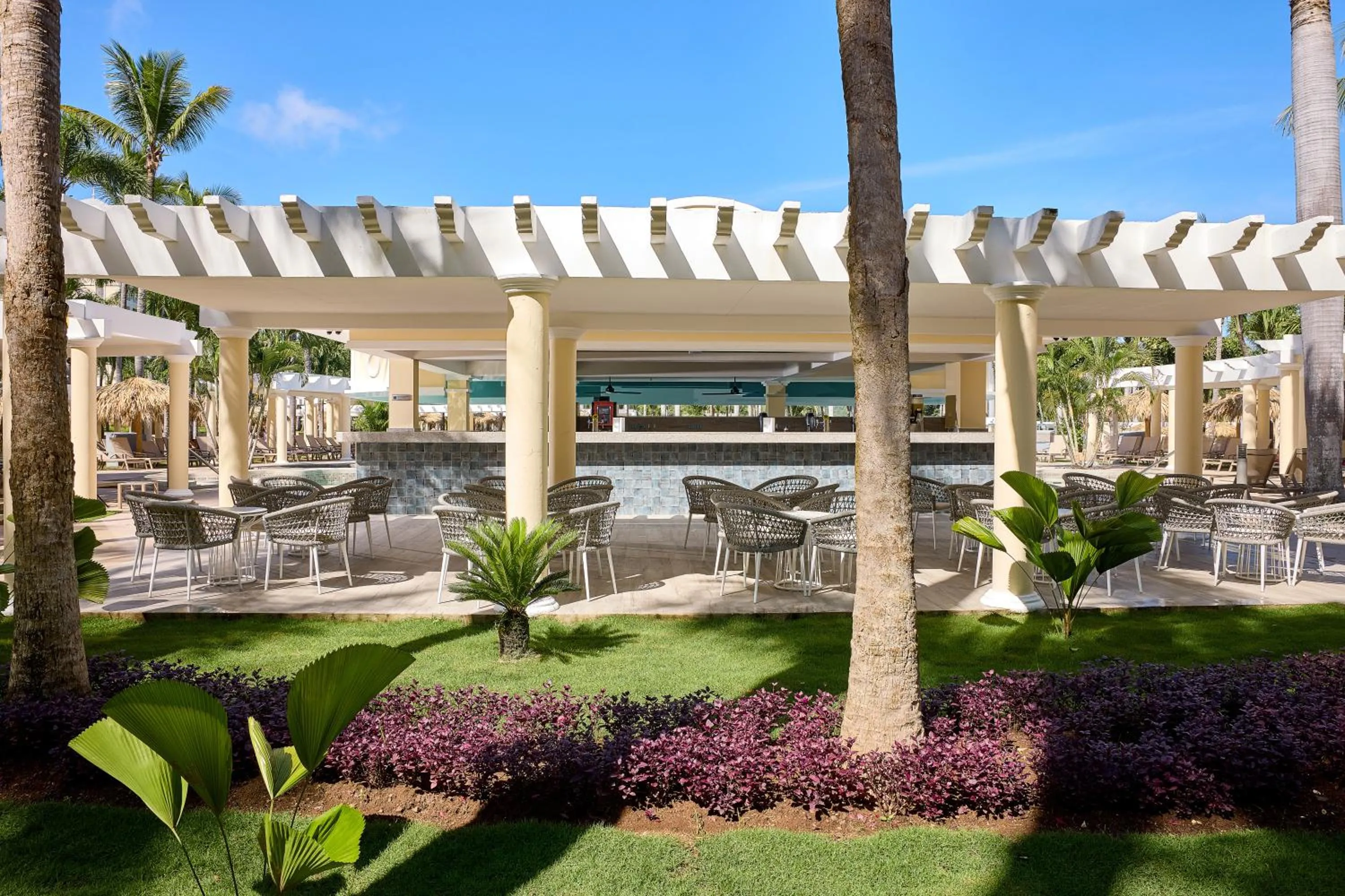 Lounge or bar in Riu Guanacaste - All Inclusive