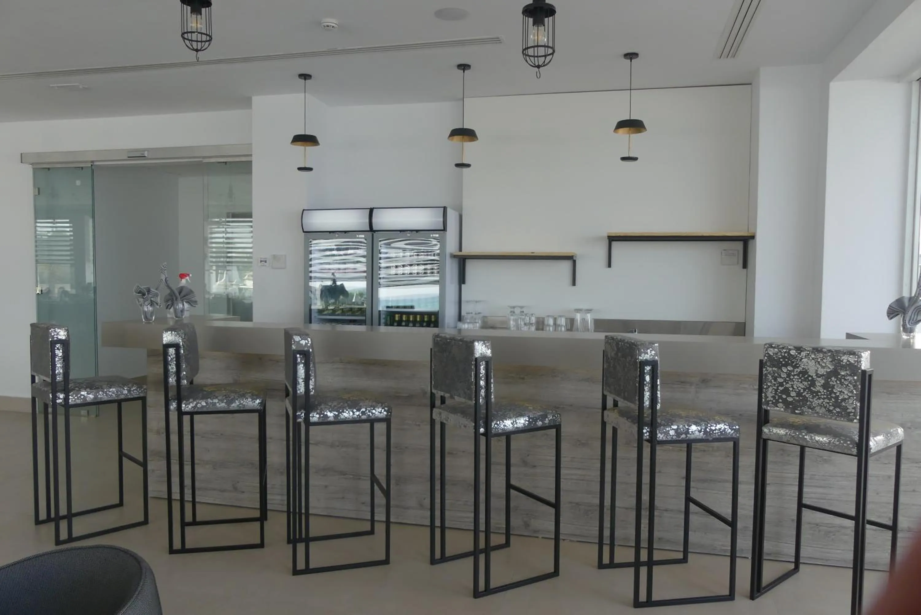 Restaurant/places to eat in Amber El Fell