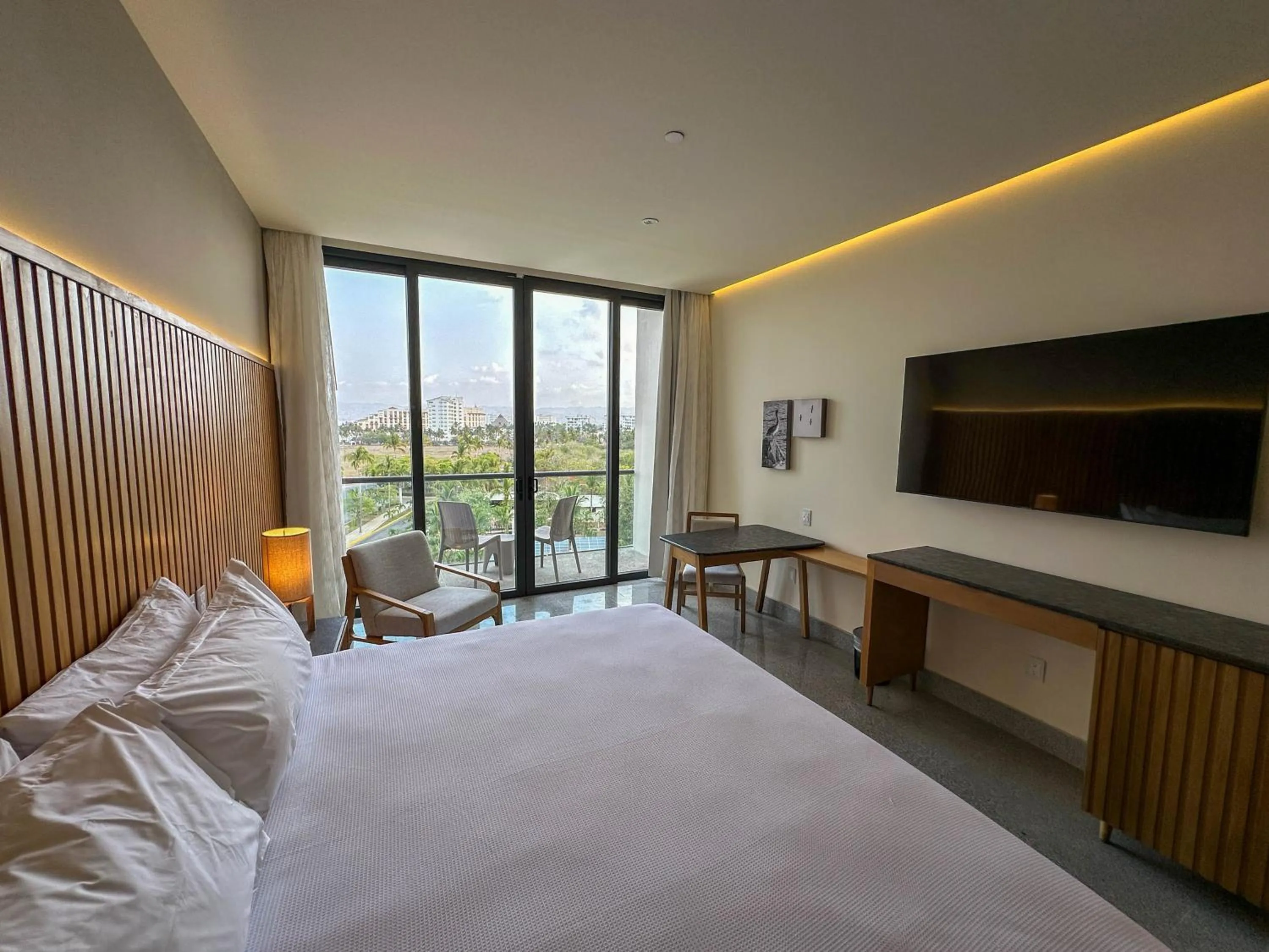 Photo of the whole room, Bed in Hotel Mio Riviera Nayarit - Adults Only