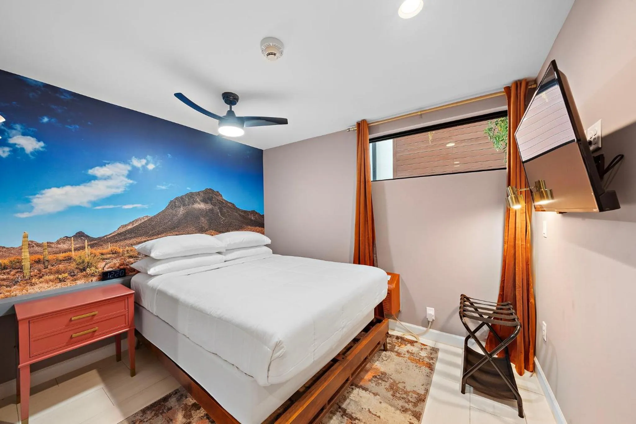 Bedroom, Bed in Wanderstay Boutique Hotel