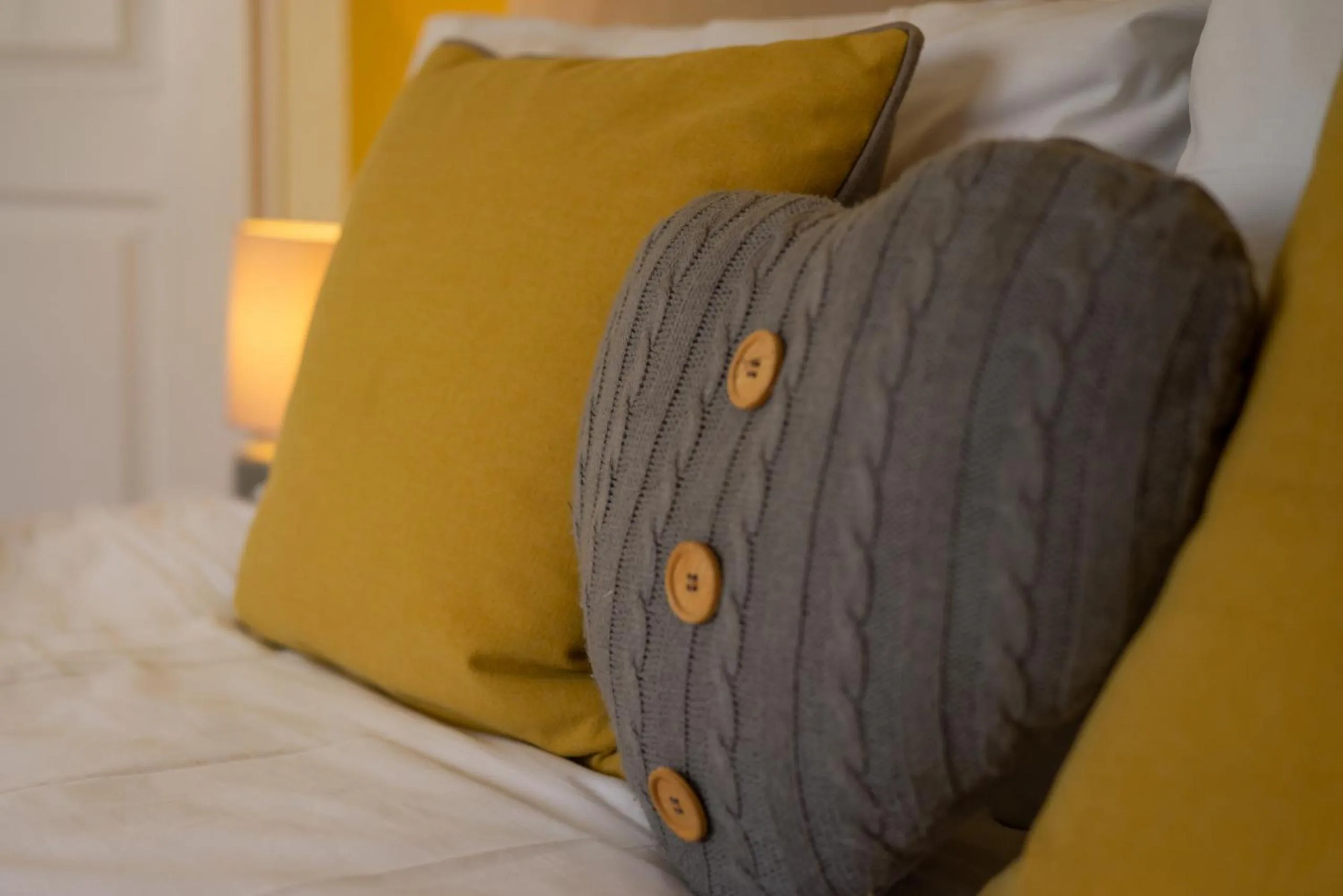 Bedroom, Bed in 4 Meadow View Lodge - 2 Bed-sleeps 4-TJS4MV