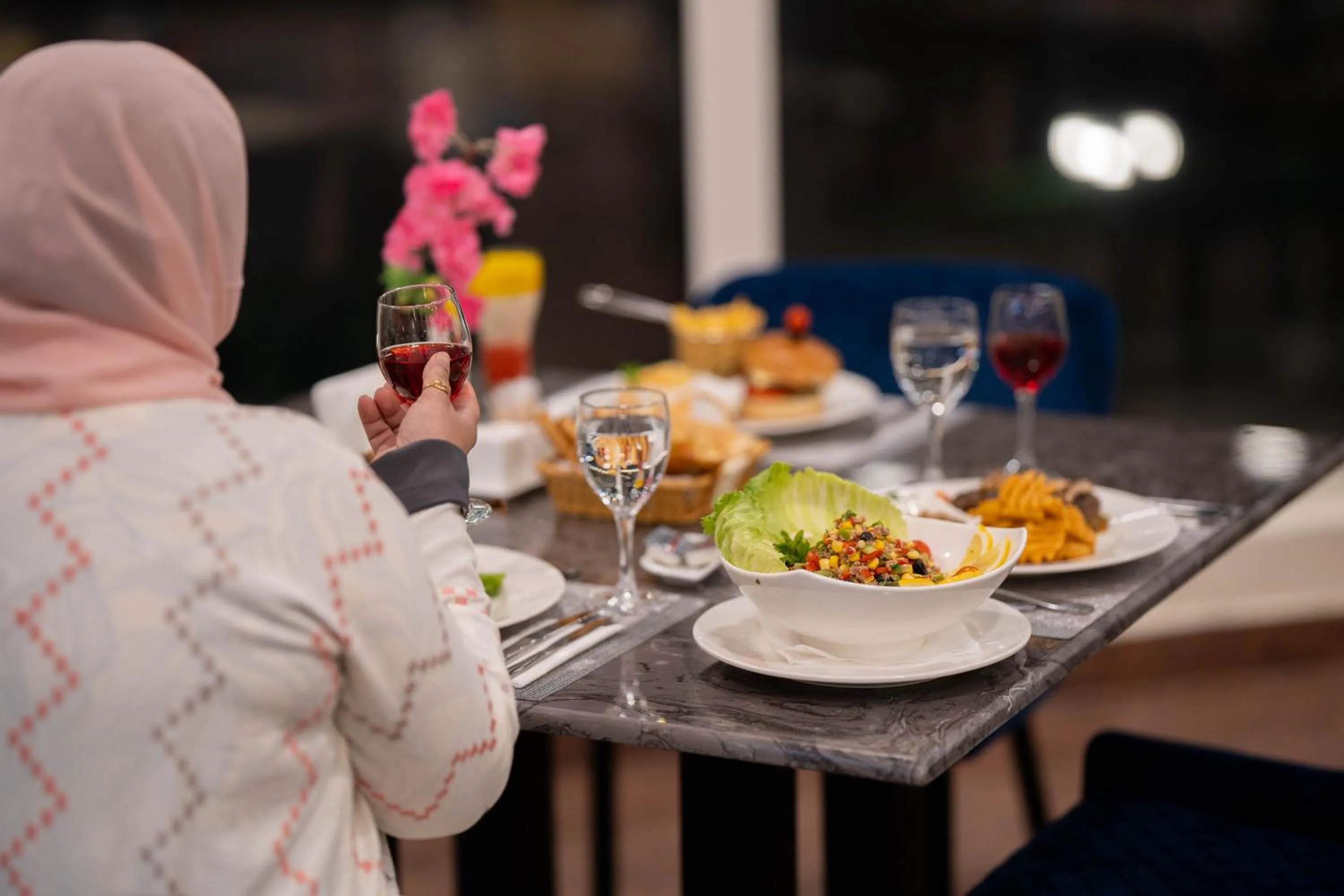 Restaurant/places to eat in Radwa Ramada Resort