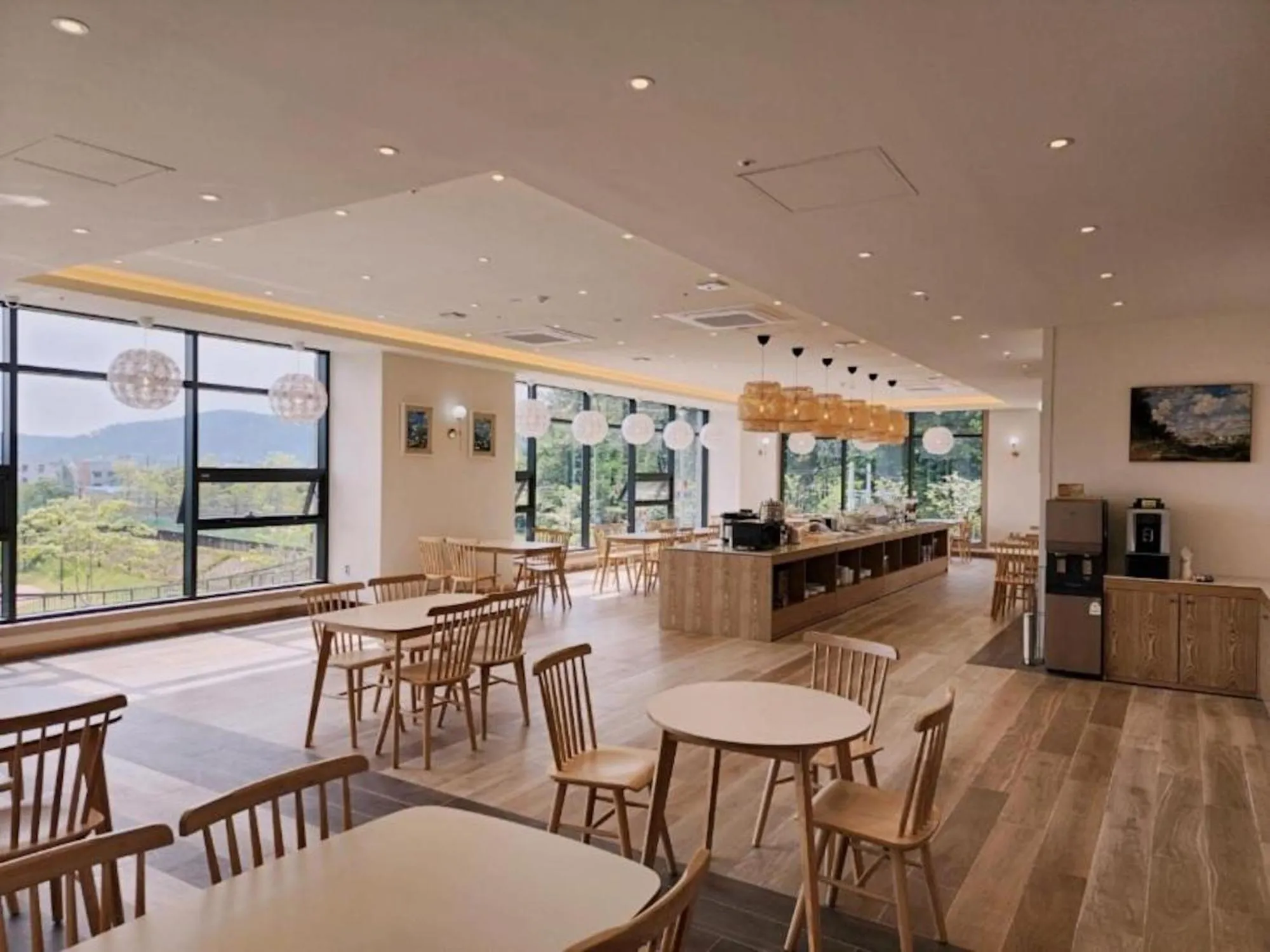 Buffet breakfast in H avenue Kijang Ilgwang