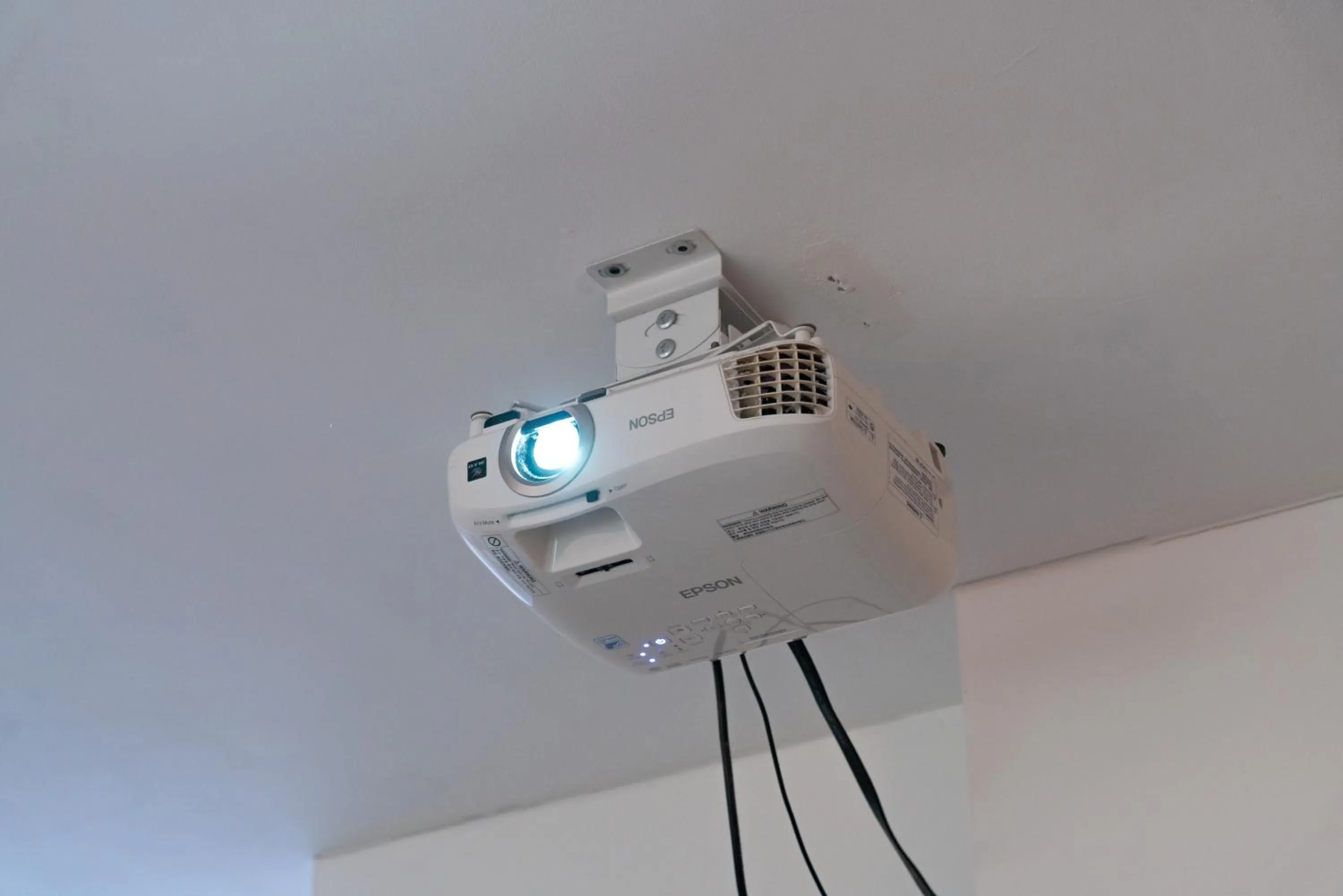 Communal lounge/ TV room in The Wave Pension