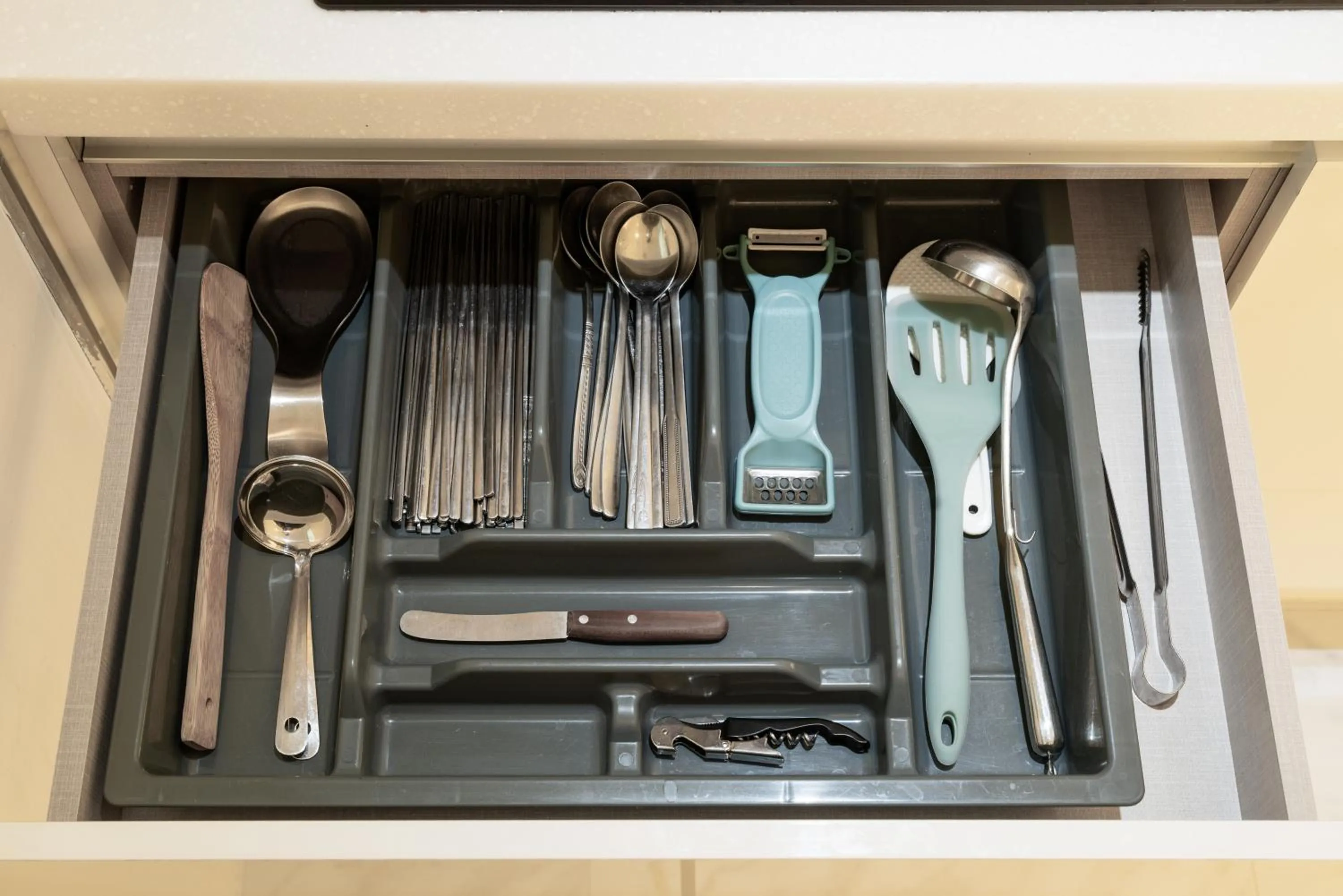 Kitchen or kitchenette in The Wave Pension