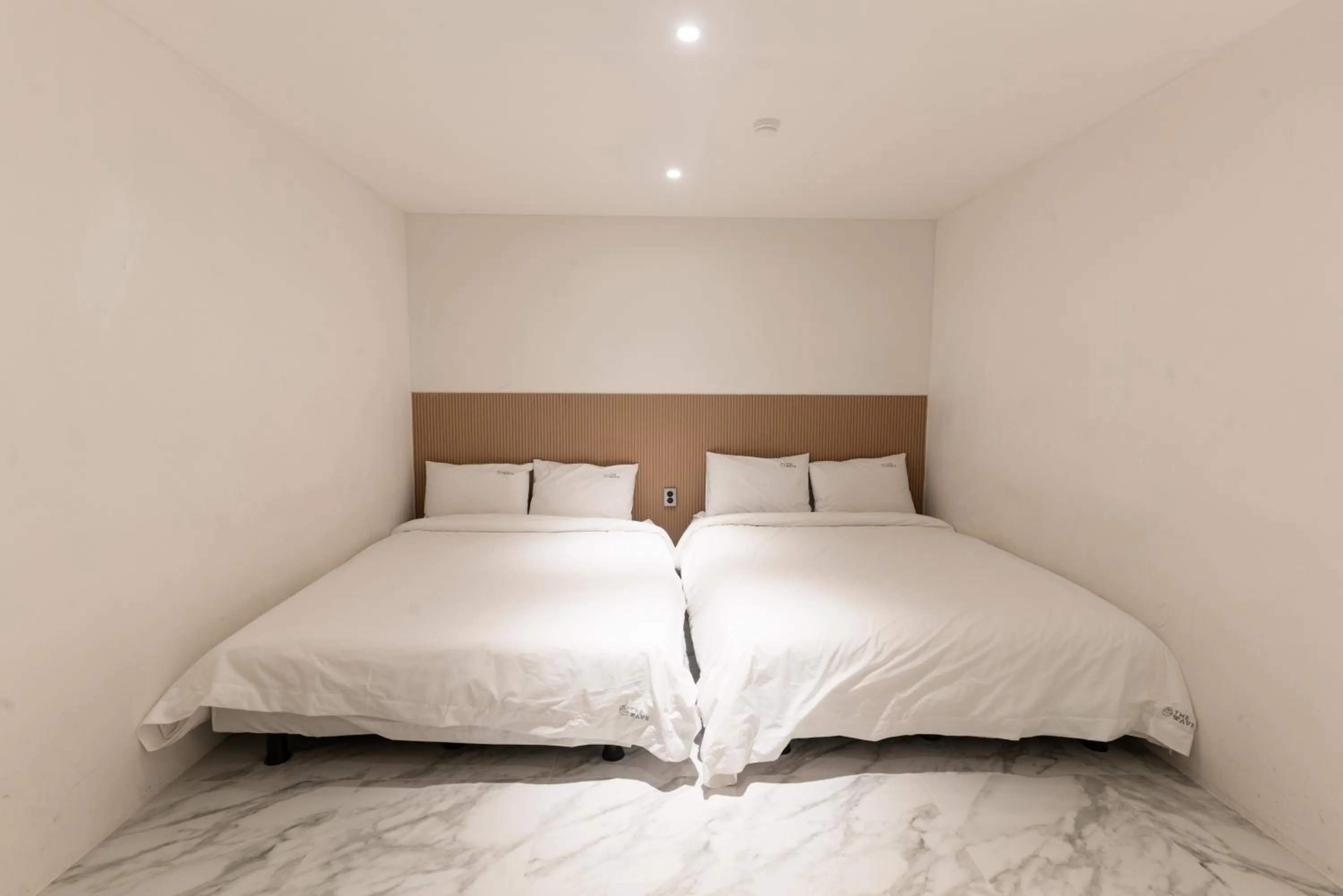 Bed in The Wave Pension