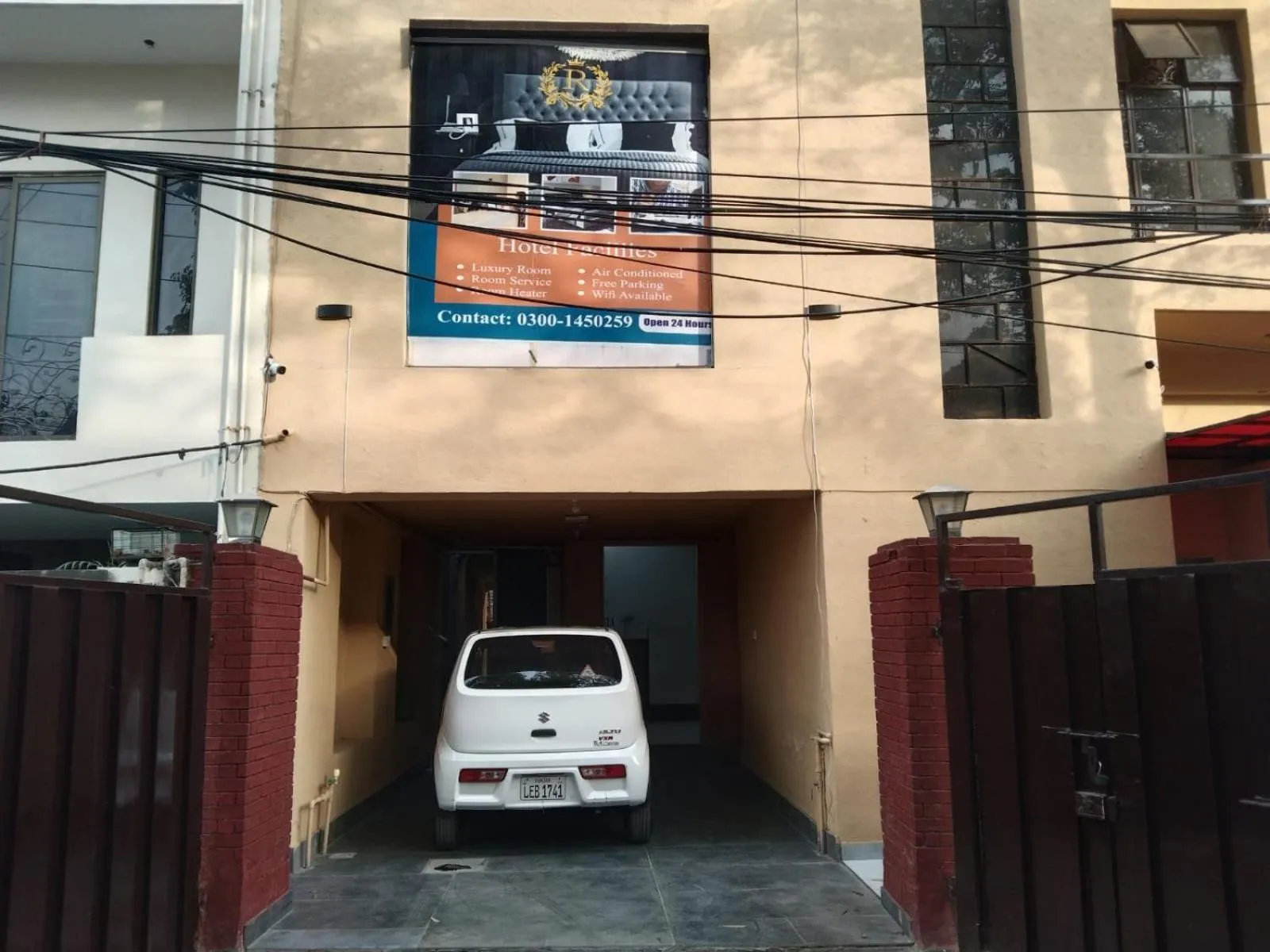 Property building in Hotel Royal Rose