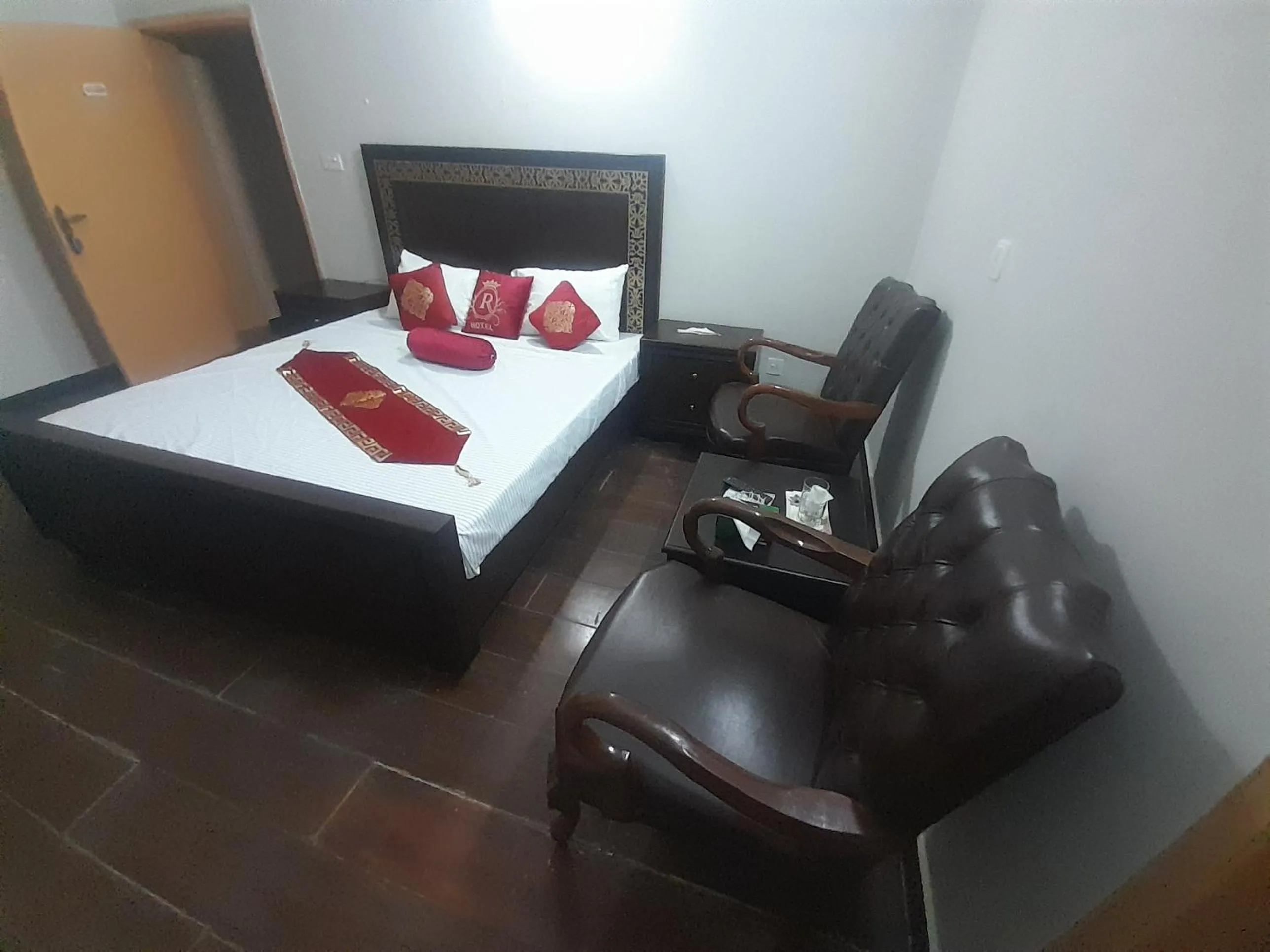 Bed in Hotel Royal Rose